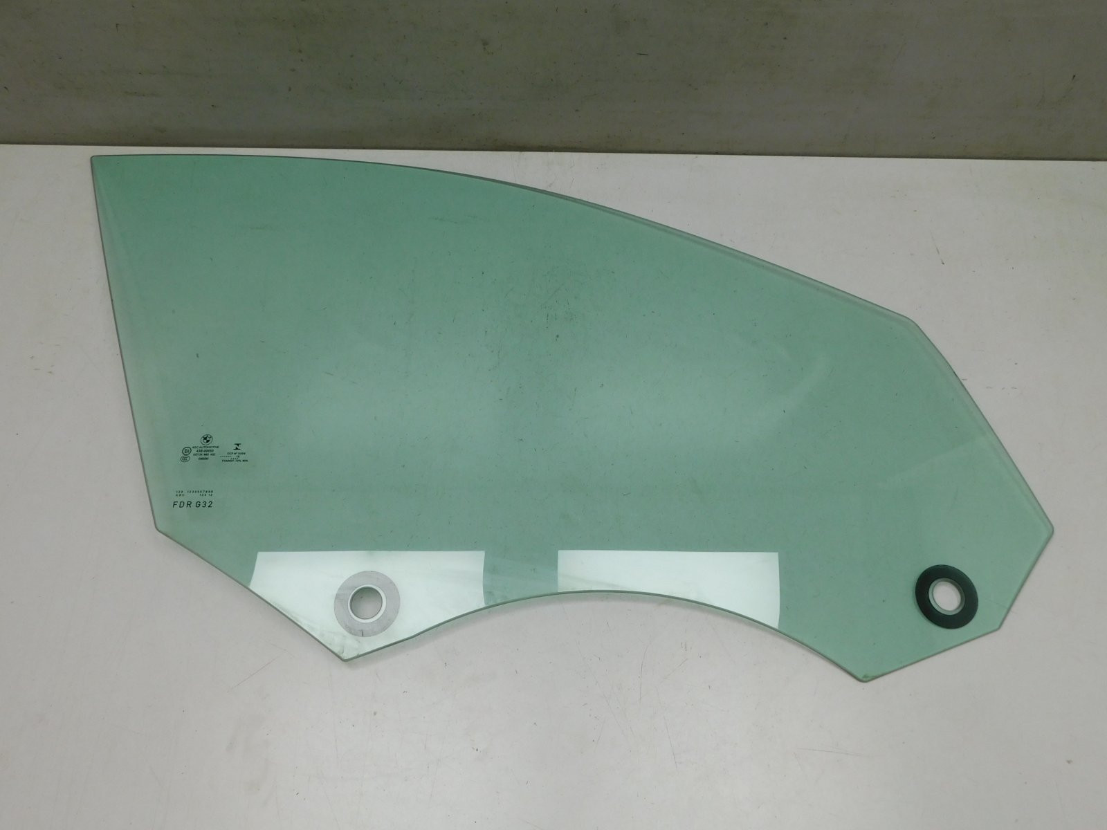 Стекло двери передней правой BMW 6-серия Gran Turismo G32 2017>