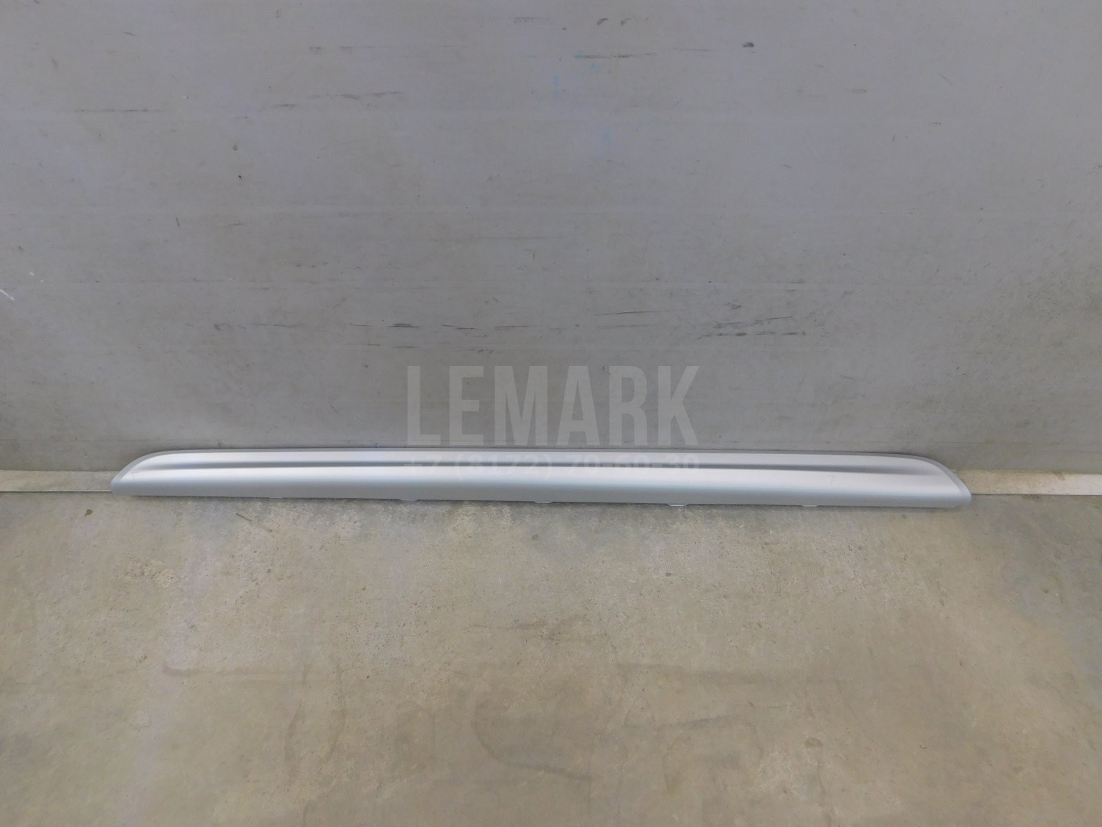 Накладка на порог Mini Countryman F60 2016> 51777411085