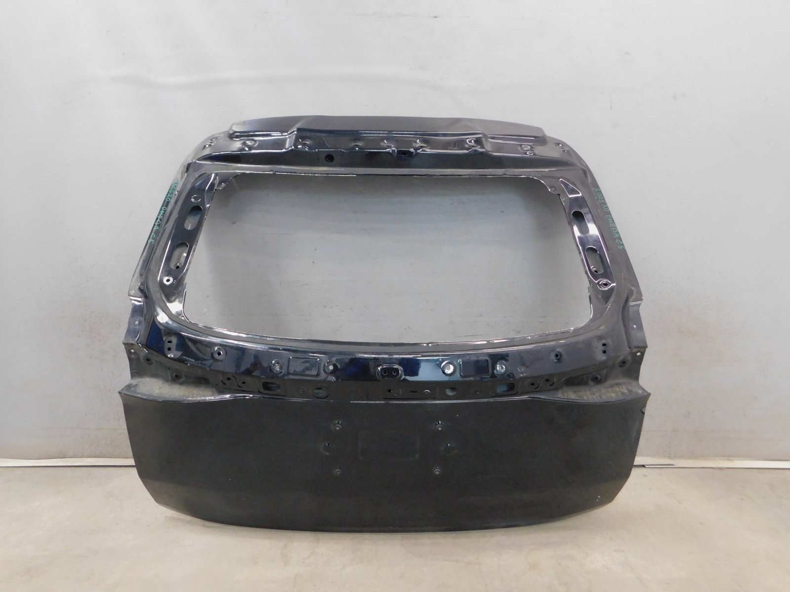 Дверь багажника Omoda C5 2022>