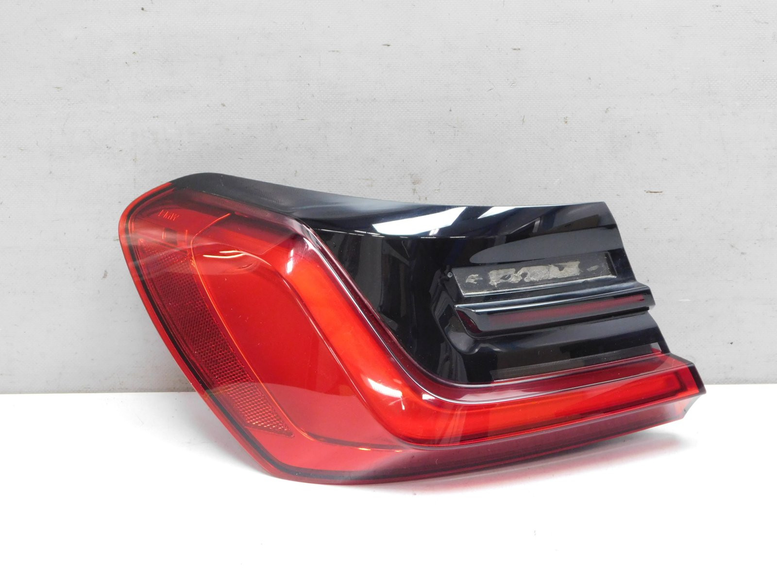 Фонарь задний наружный левый BMW 7-серия G11/G12 2014>