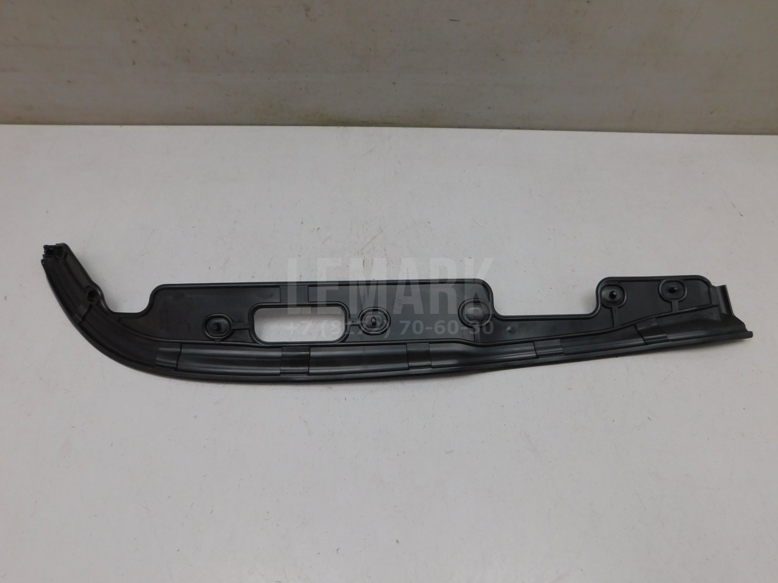 Уплотнитель Mini Clubman F54 2014> 51767344151