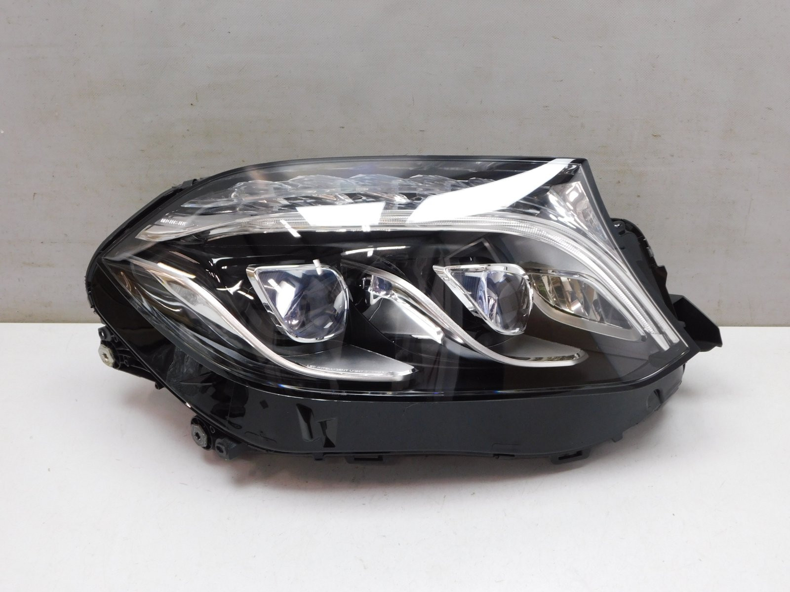 Фара правая Mercedes-Benz GL/GLS-klasse X166 2012>