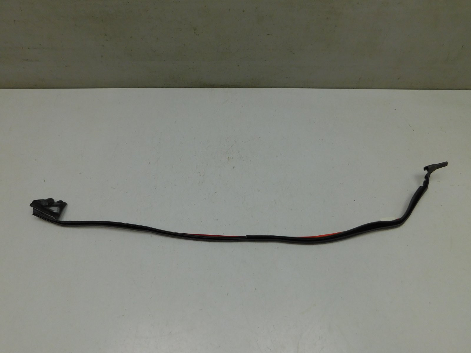 Уплотнитель BMW 7-серия G11/G12 2014>