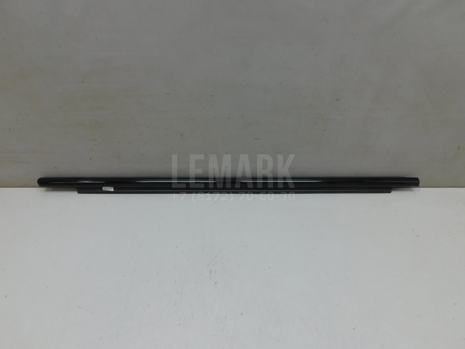 Накладка стекла переднего правог BMW 6-серия Gran Turismo G32 2017> BMW 51337415686