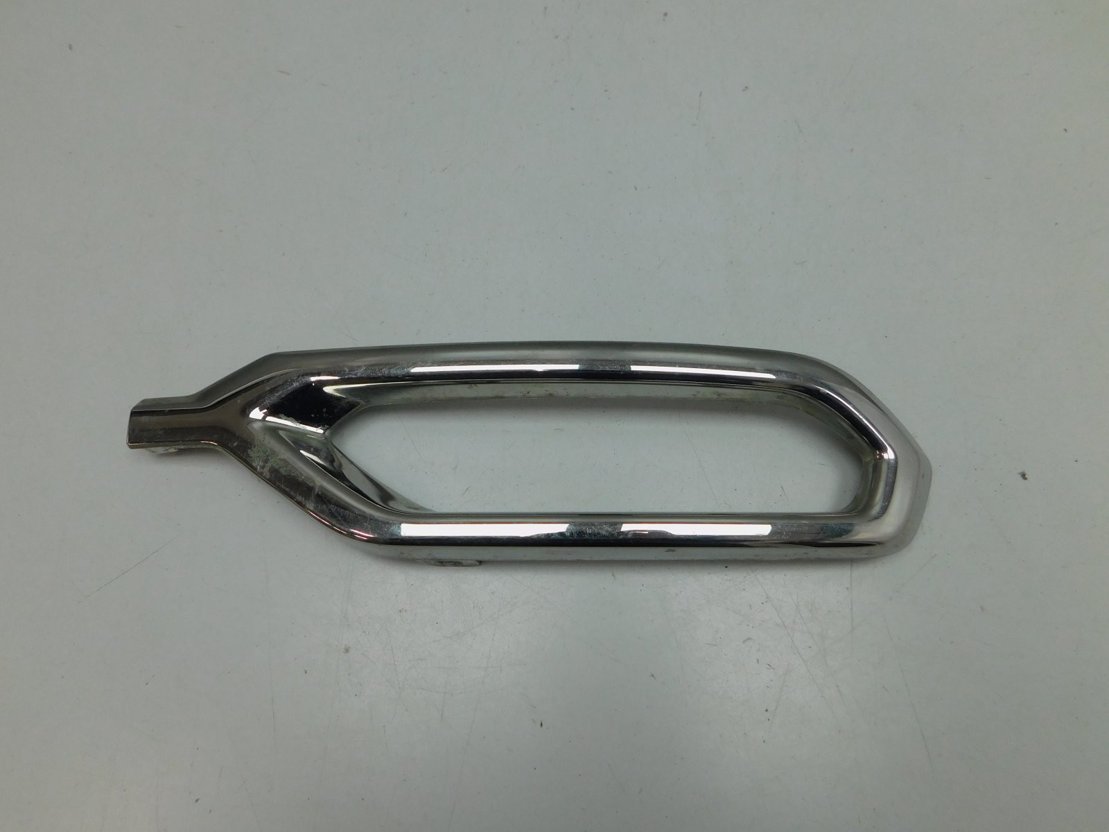 Накладка заднего бампера правая Renault Koleos 2017>