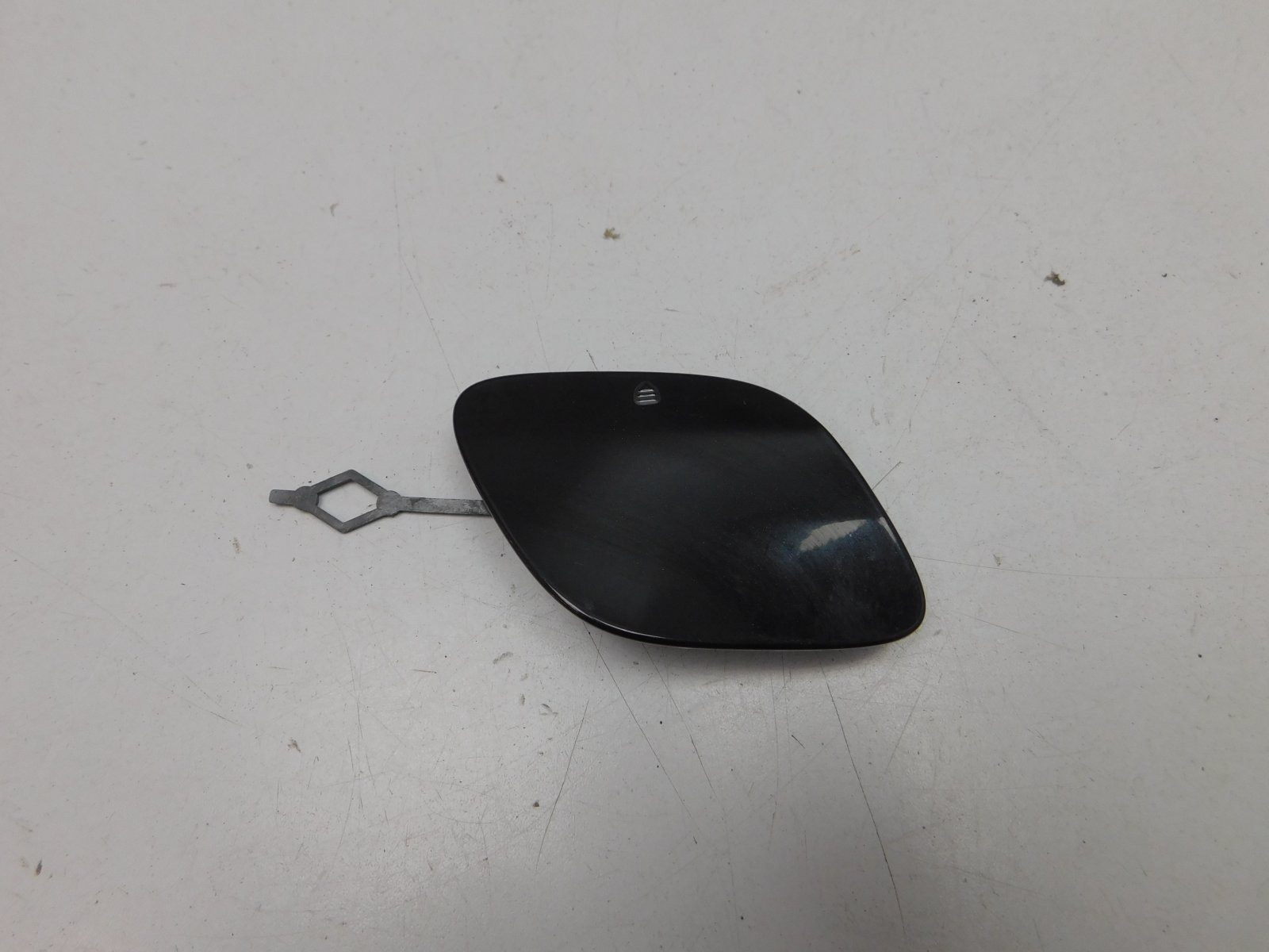 Заглушка буксировочного крюка Mercedes-Benz S-Klasse W223 2020>