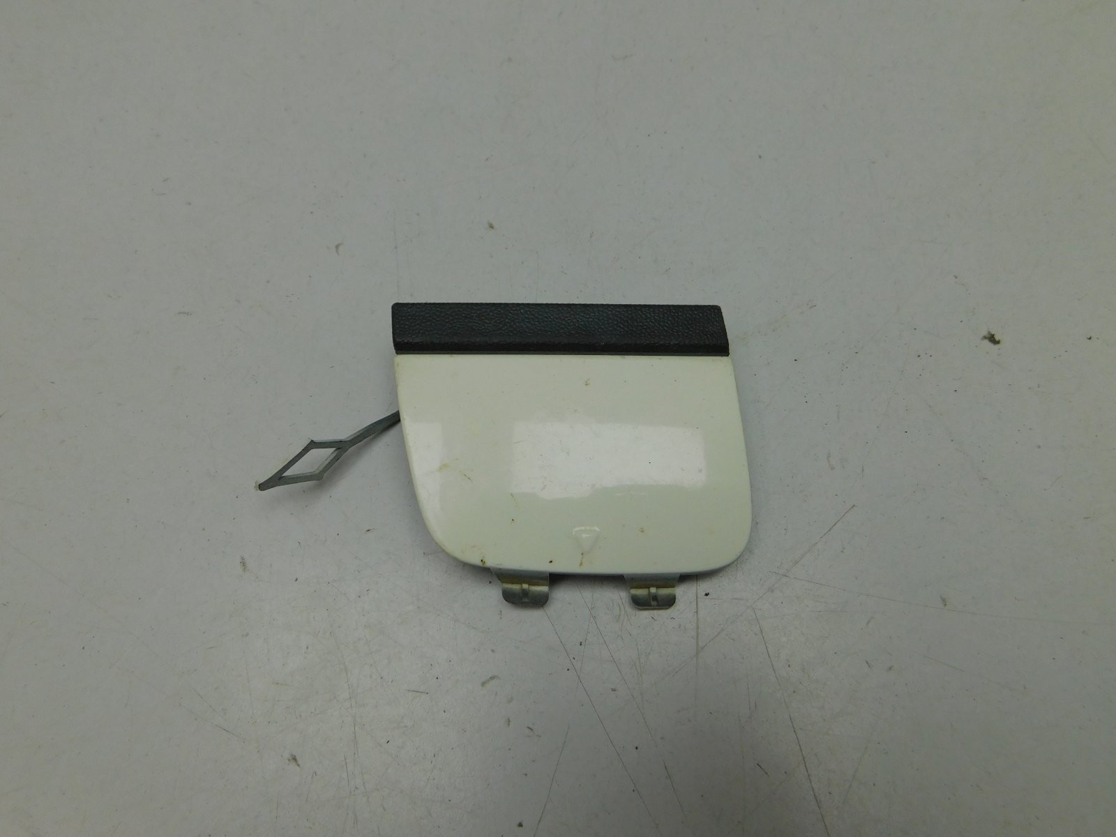 Заглушка буксировочного крюка Mercedes-Benz GLA-Class X156 2014>