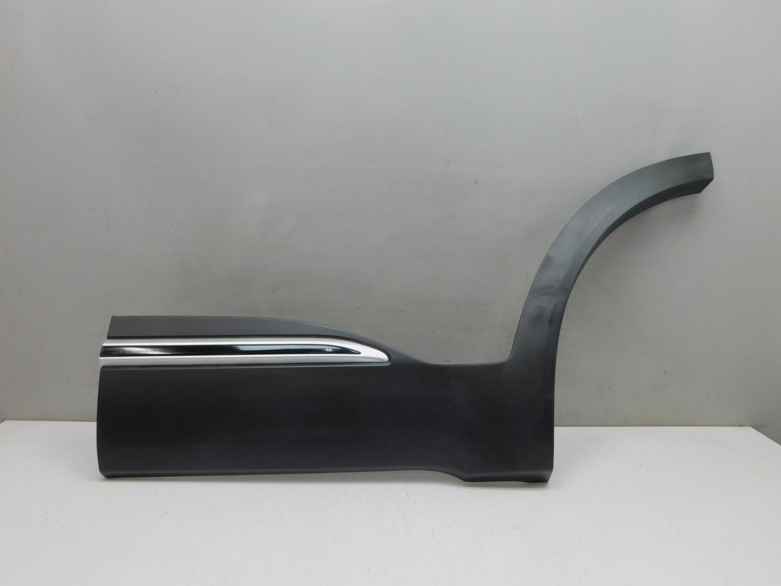 Накладка двери задней левой Chery Tiggo 4 Pro 2020>