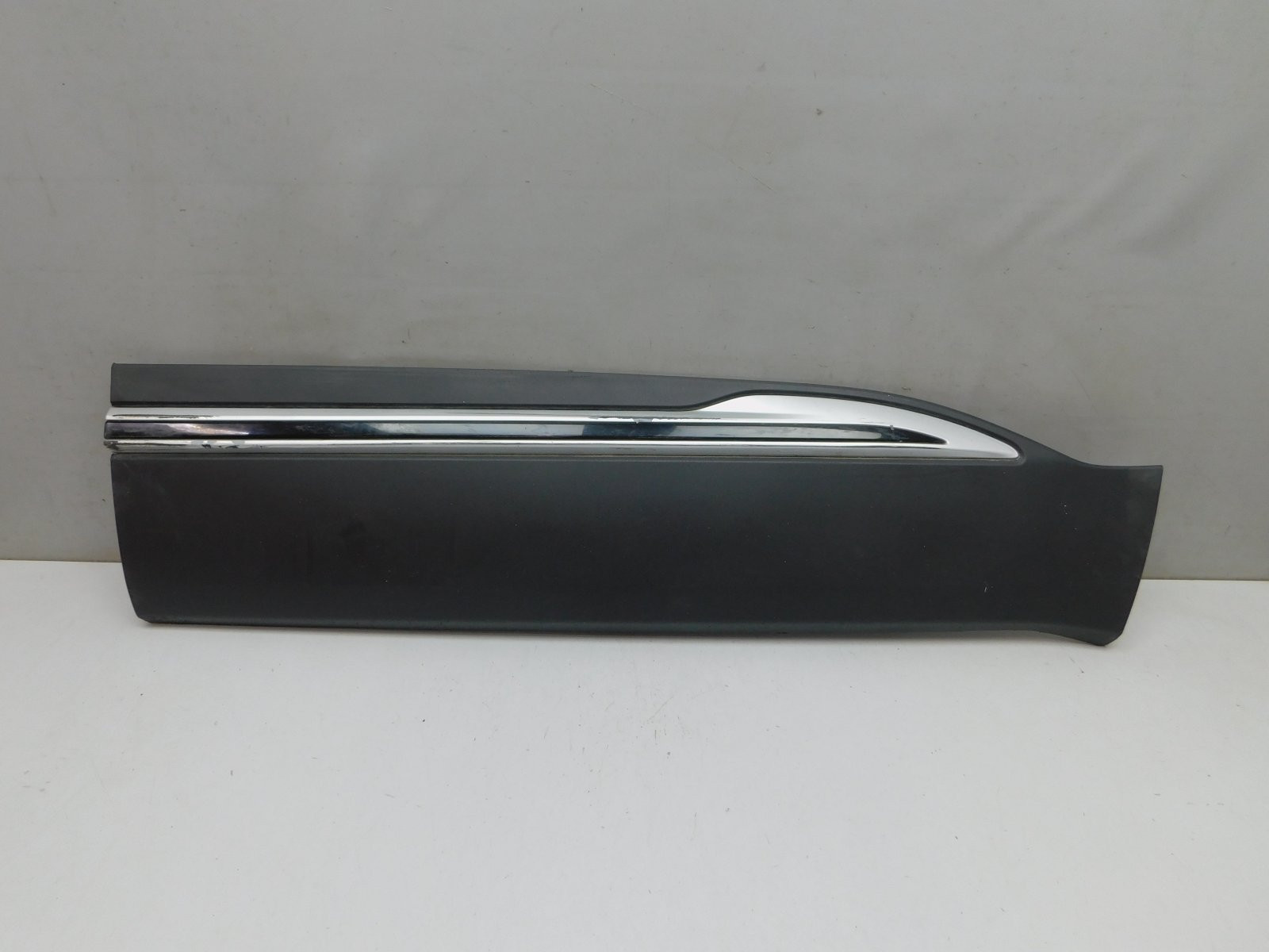 Накладка двери передней правой Chery Tiggo 4 Pro 2020>