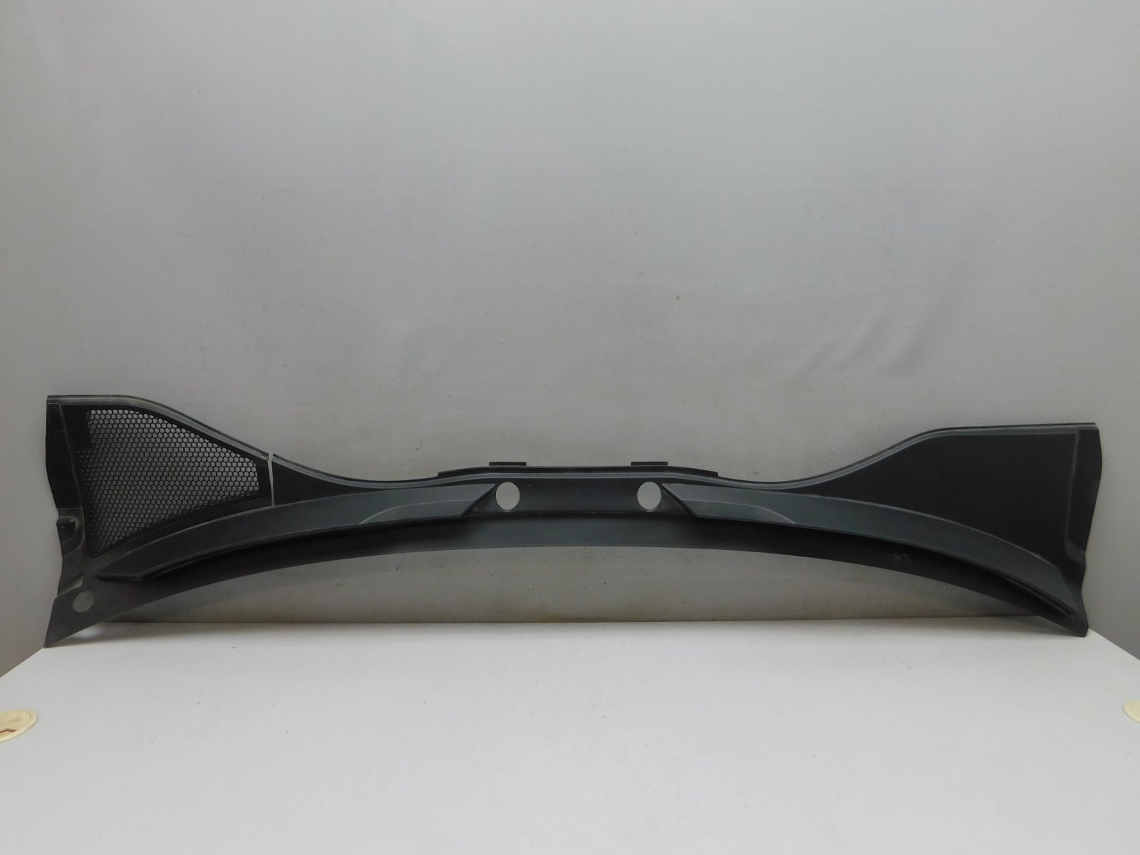 Решетка стеклооч. (планка под ло Audi Q7 [4L] 2005-2015