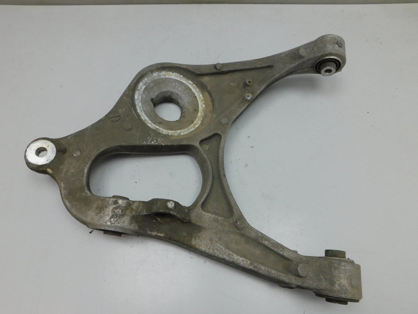 Рычаг задний нижний левый Mercedes-Benz GL/GLS-klasse X166 2012>