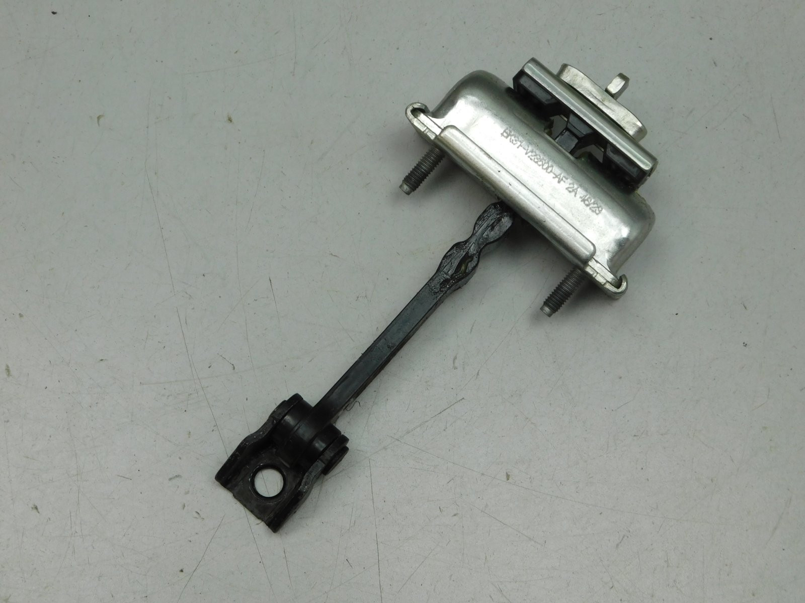 Ограничитель двери Ford Transit 2014>