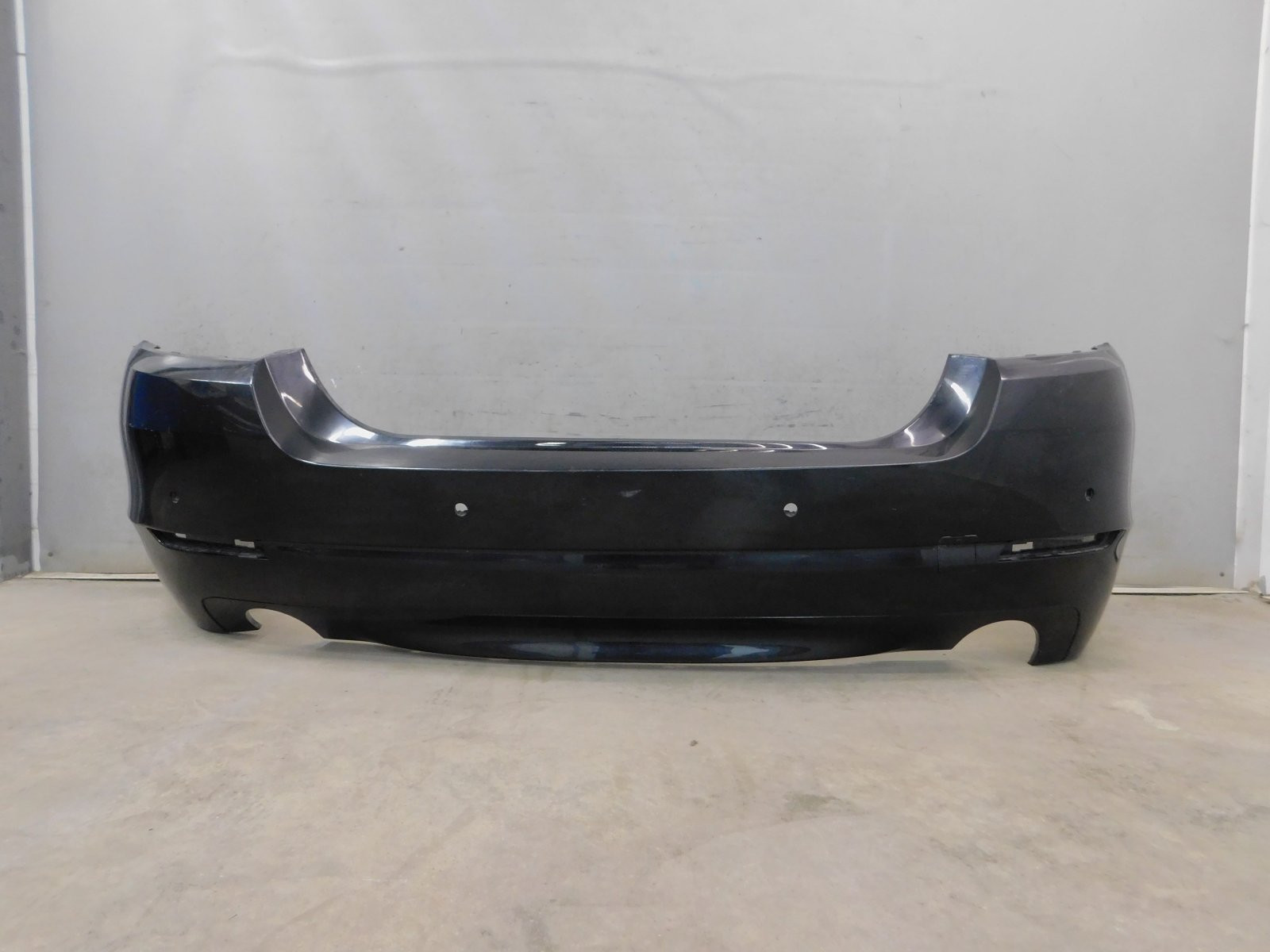 Бампер задний BMW 5-серия F10/F11 2009>