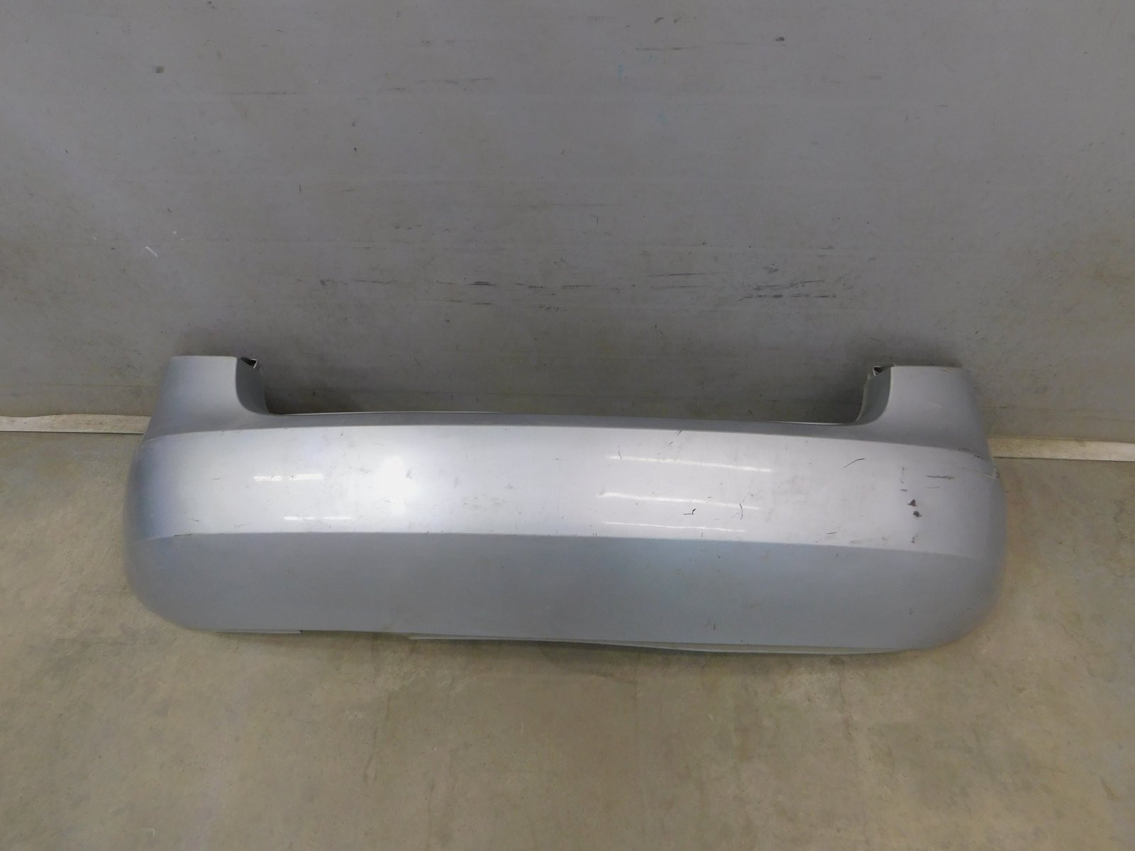 Бампер задний Skoda Fabia 2007-2015