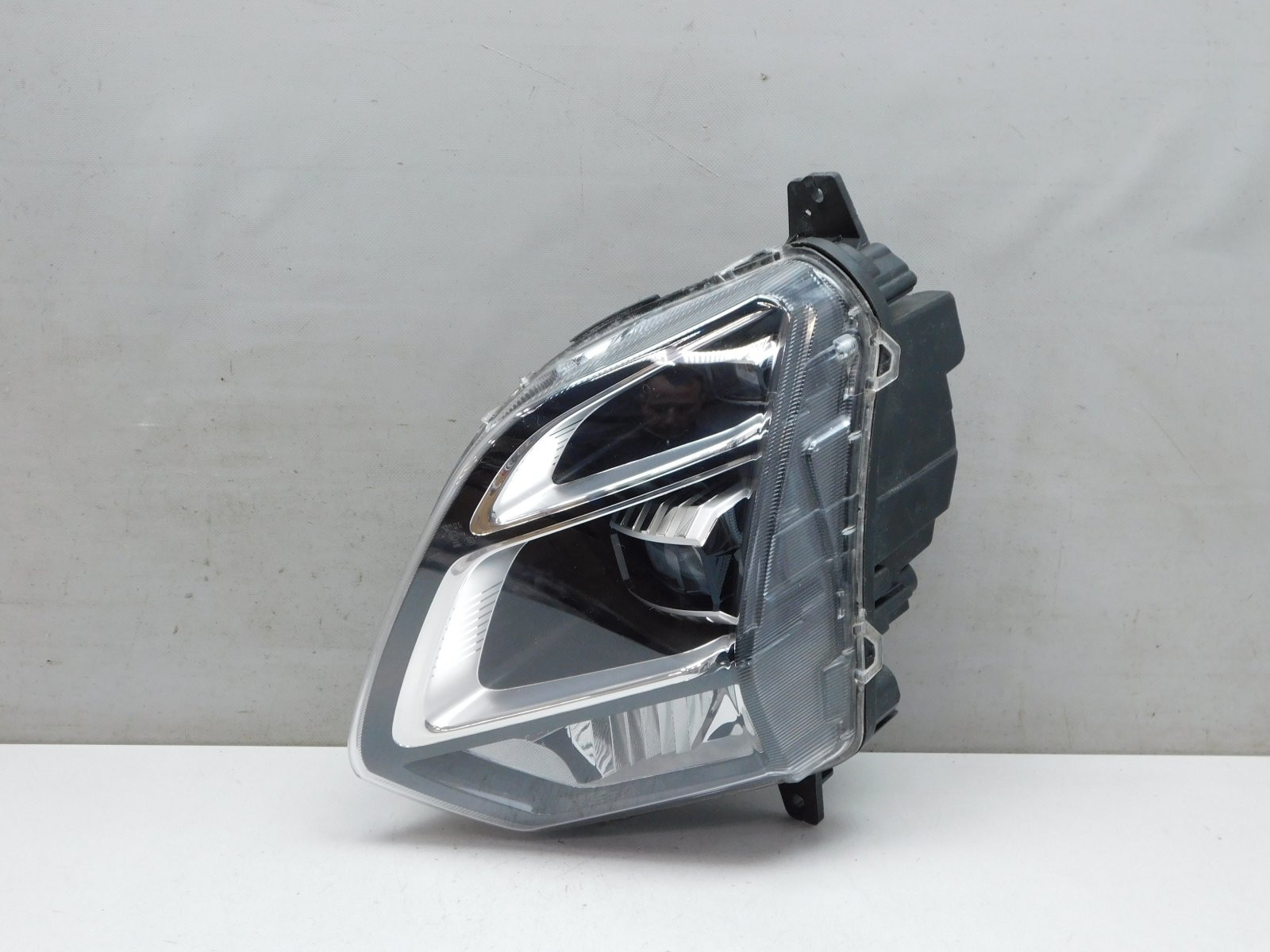 Фара левая Omoda C5 2022>