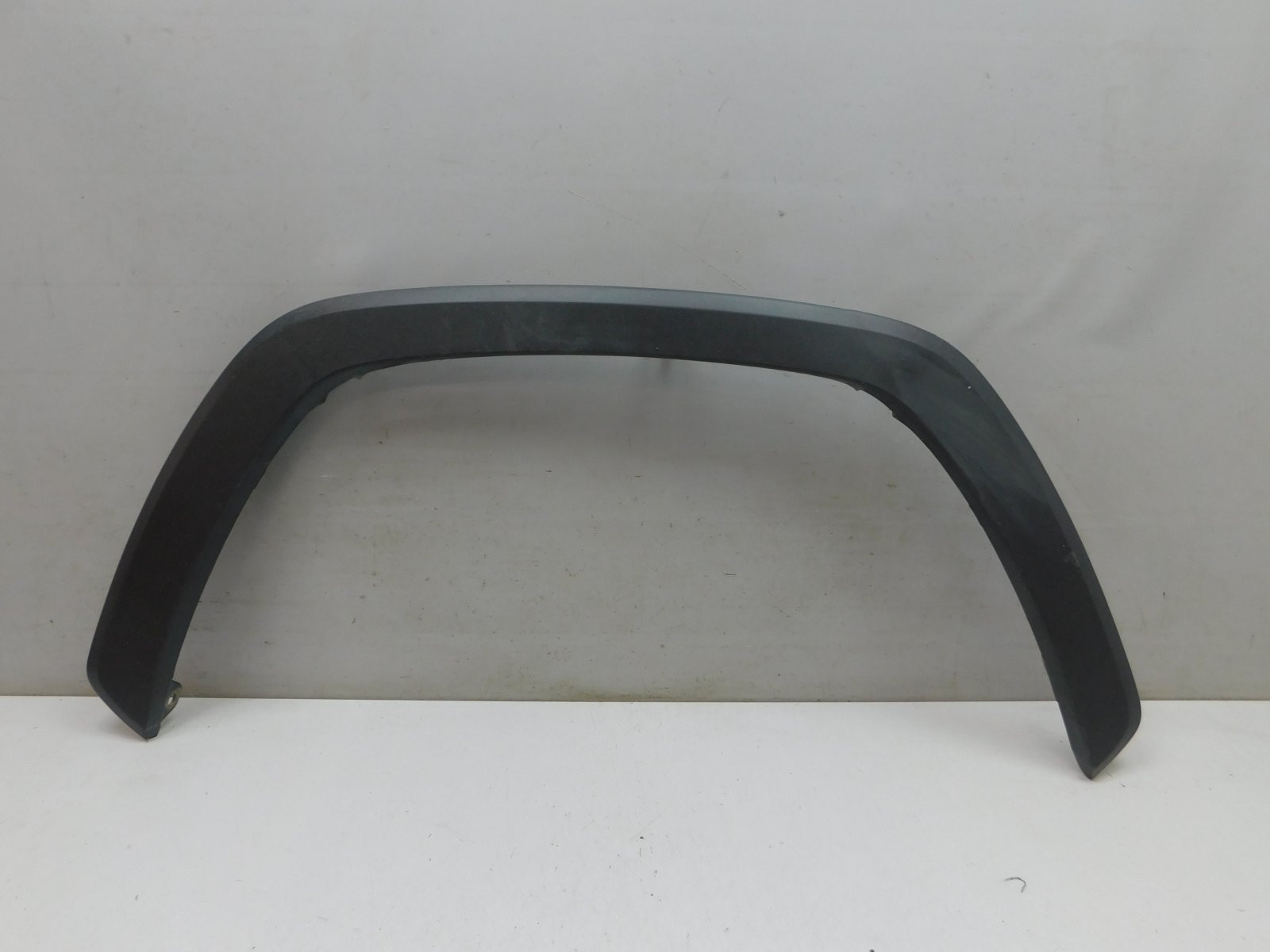 Накладка крыла переднего правого Toyota RAV 4 2019>