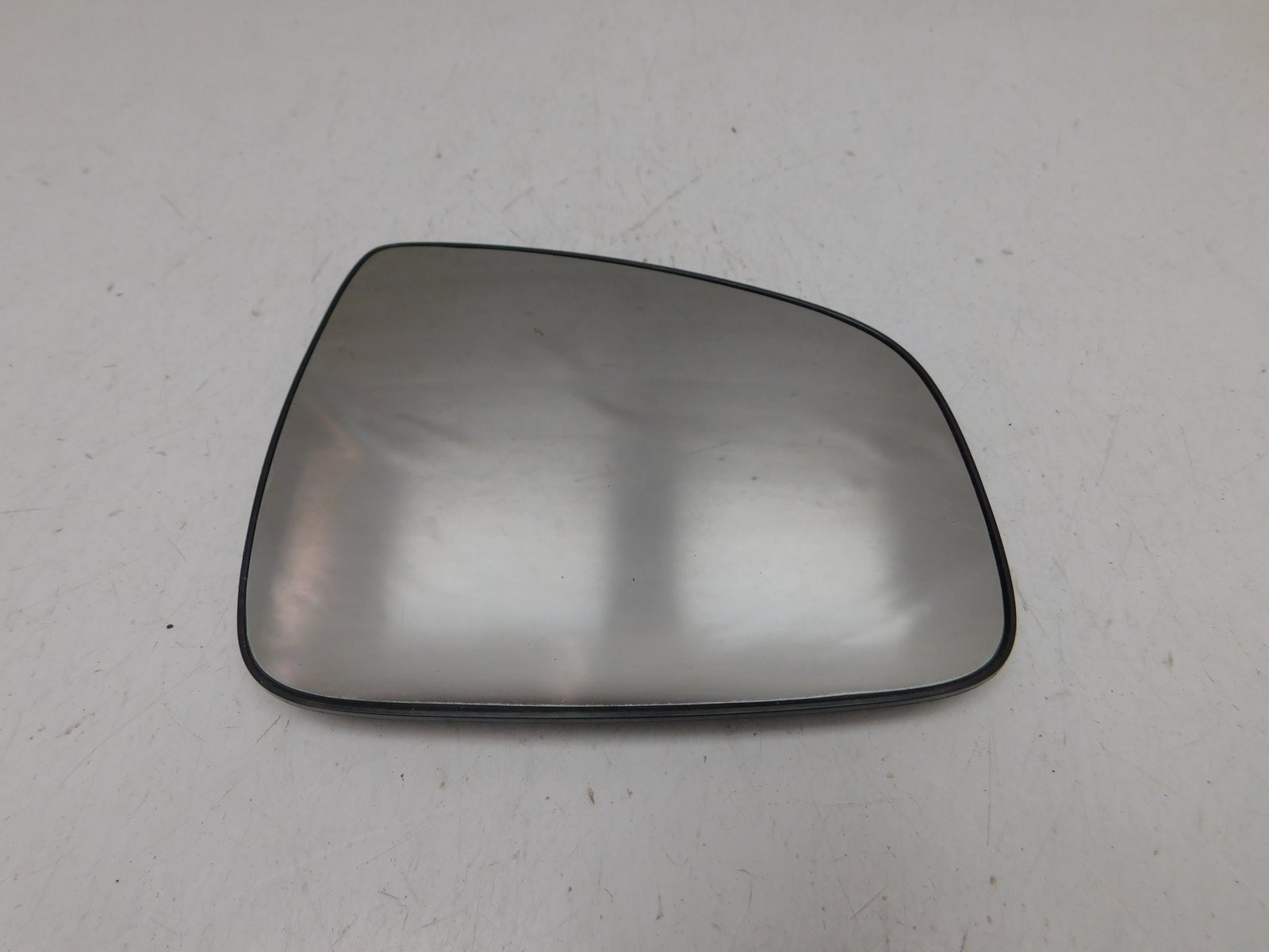 Стекло зеркала правого Renault Duster 2011>