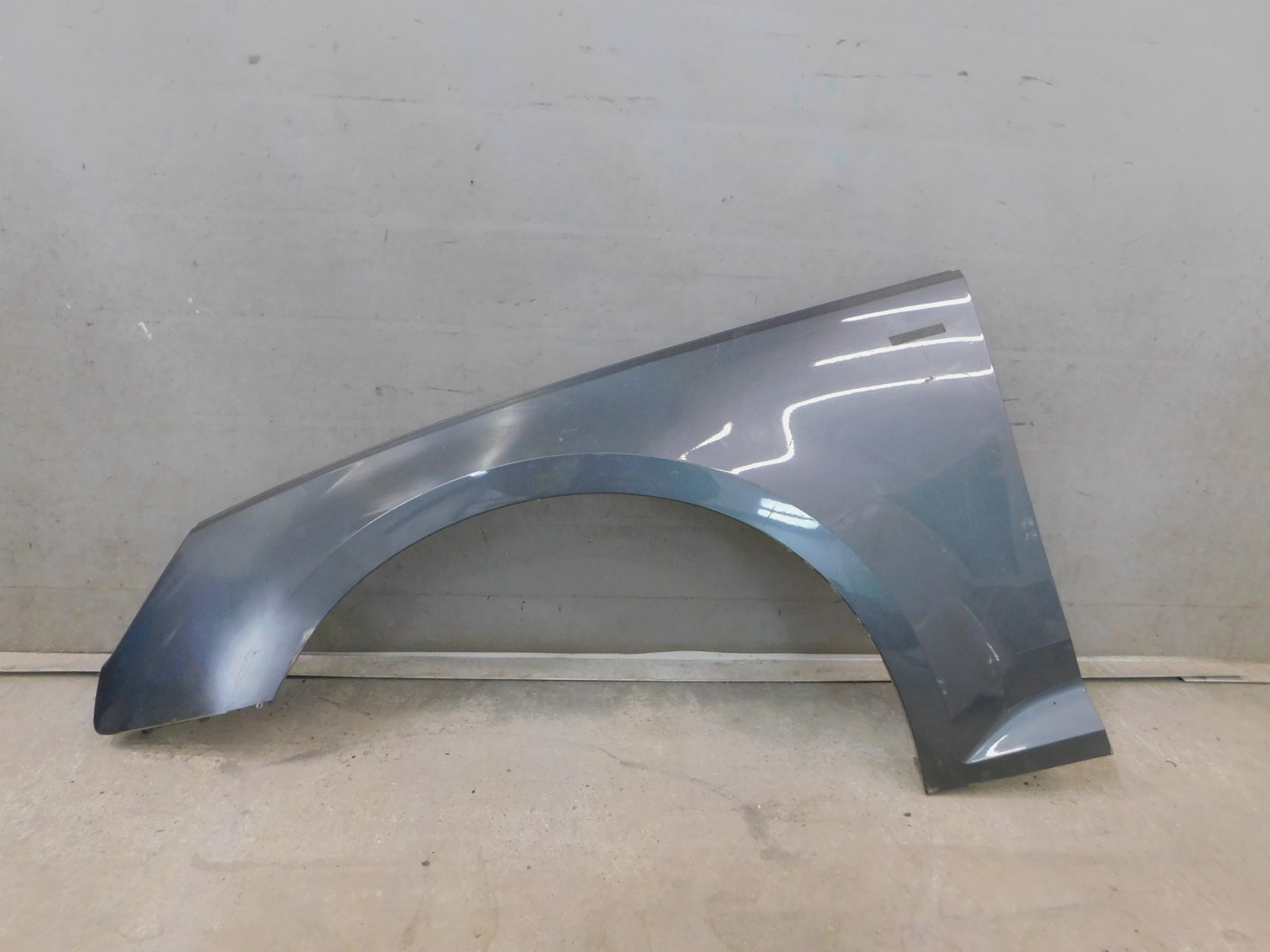 Крыло переднее левое Audi A4 [B9] 2015>