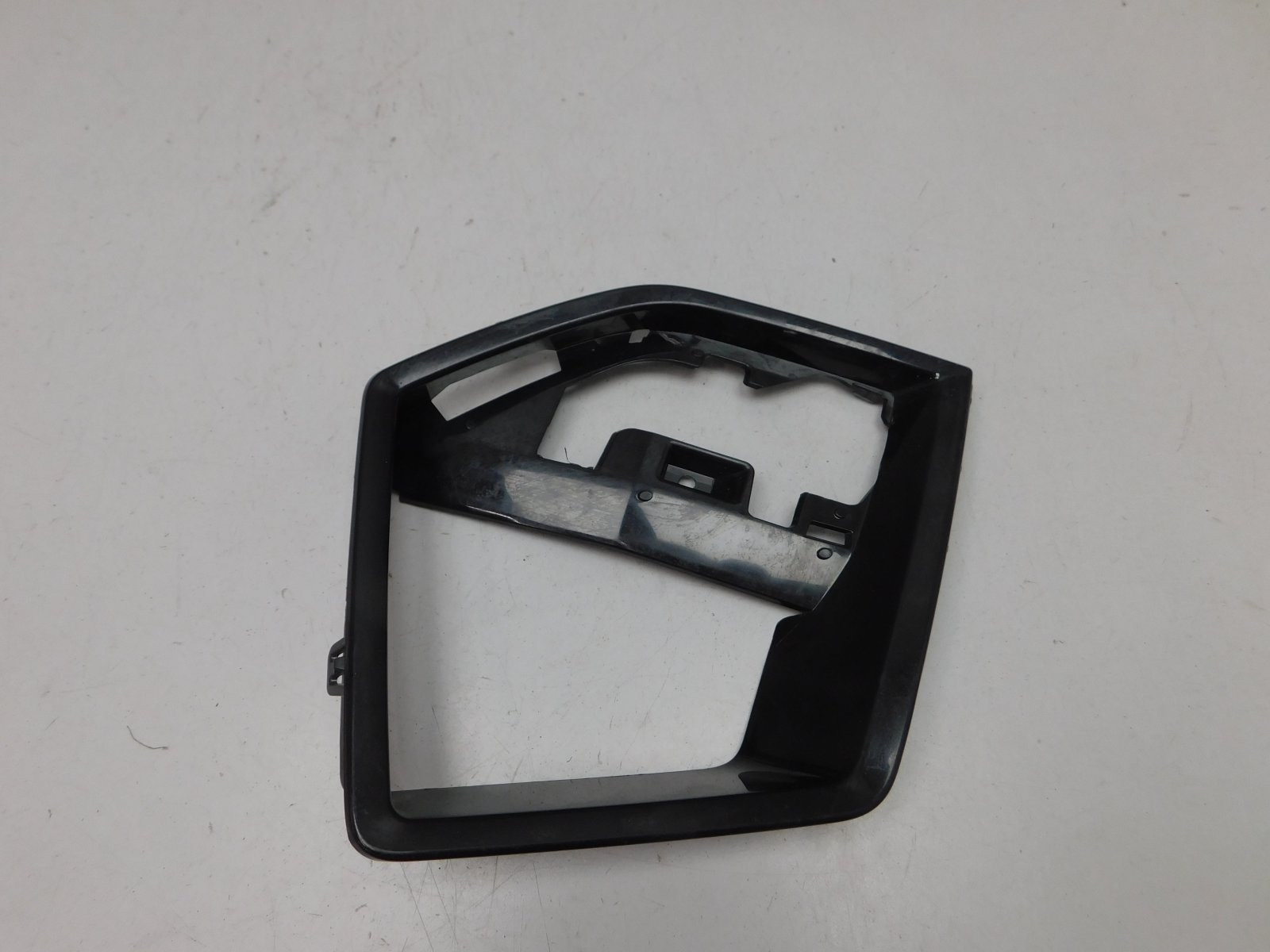 Решетка в бампер правая BMW 3-серия G20 2018>