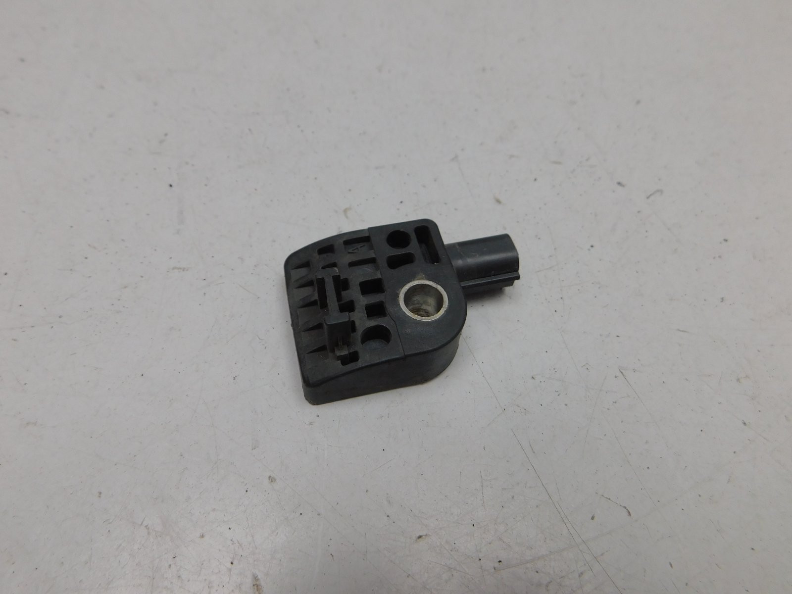 Датчик удара (AIRBAG) Kia Sportage 2010-2015