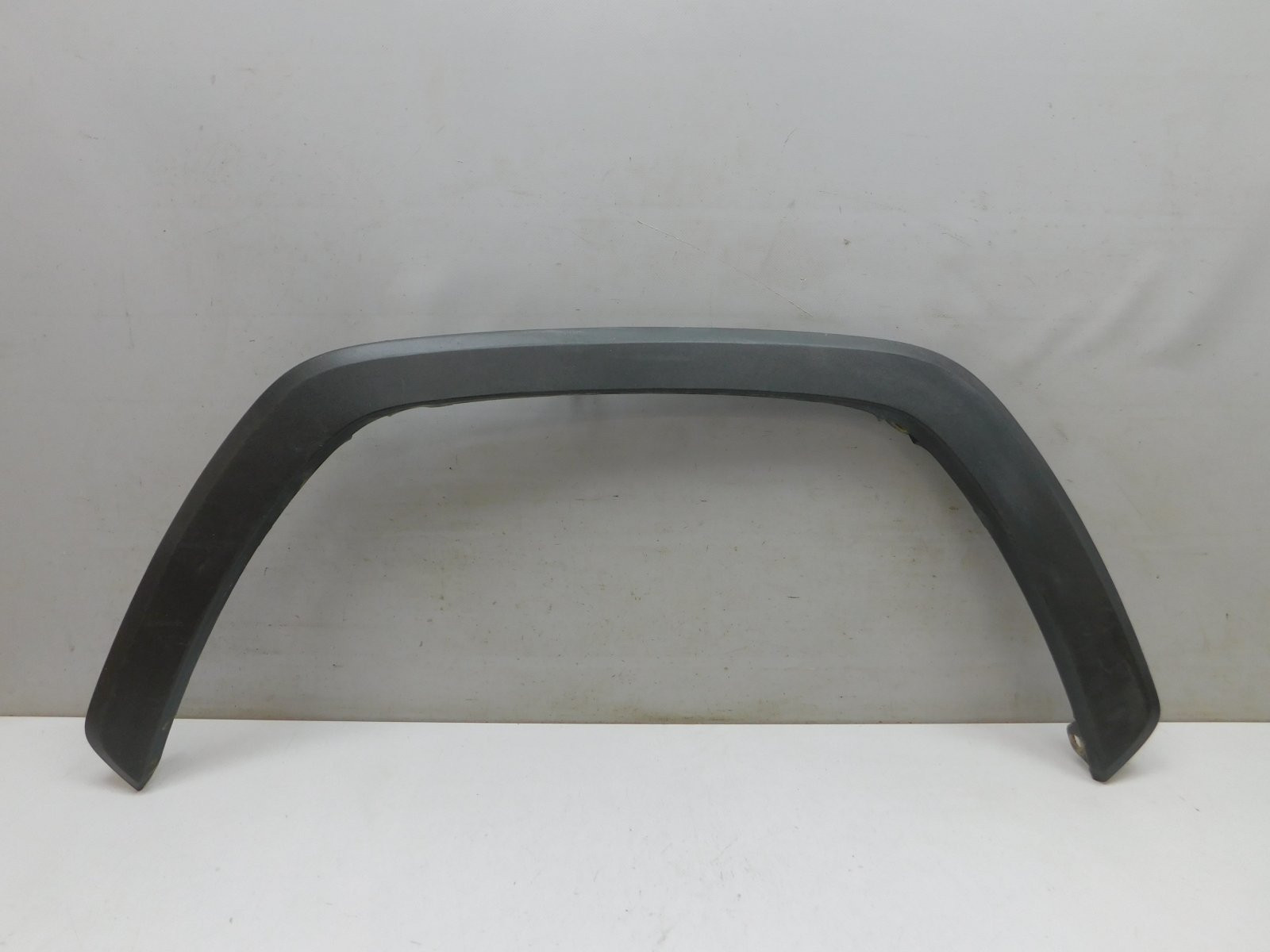 Накладка крыла переднего левого Toyota RAV 4 2019>