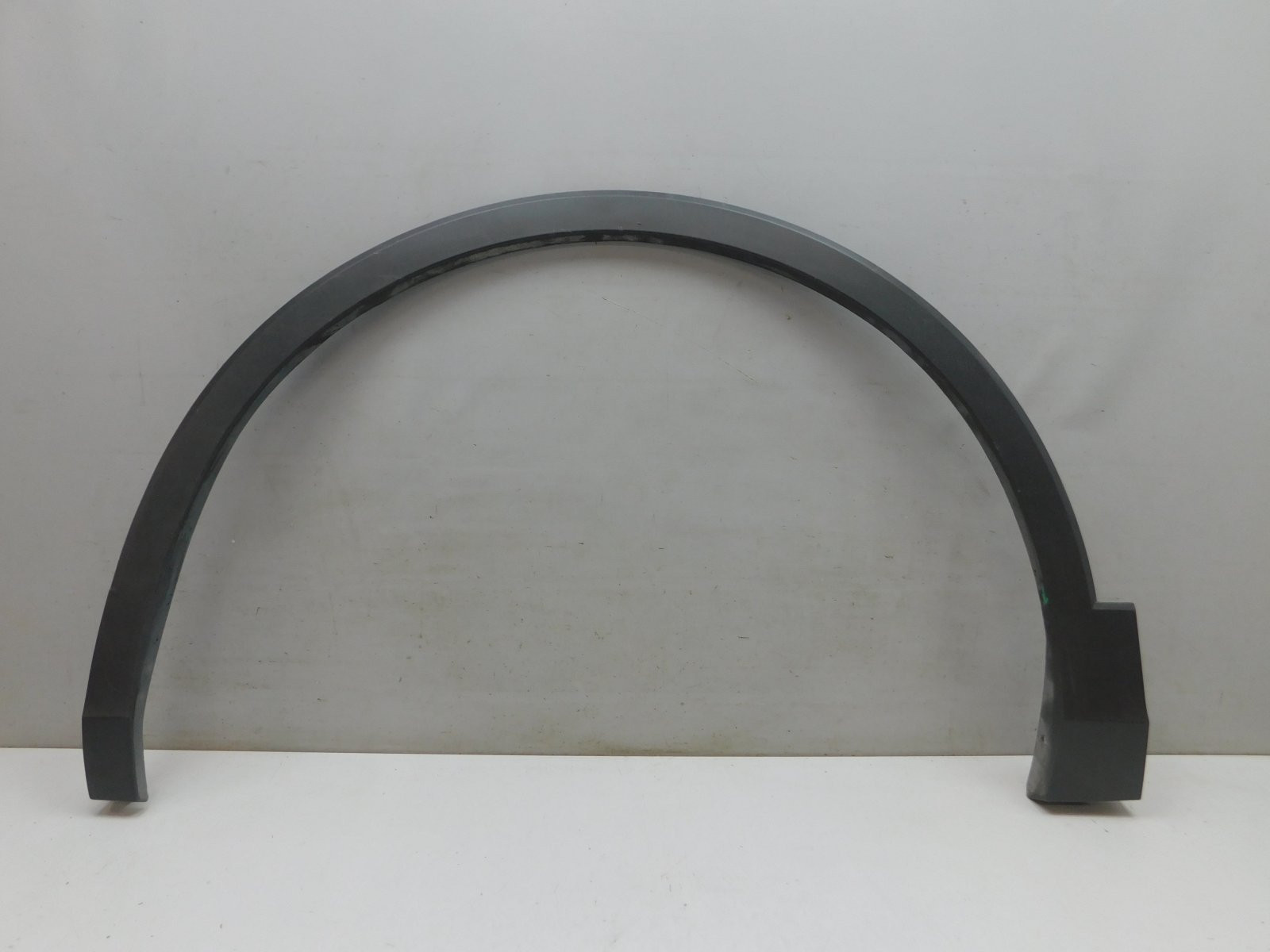 Накладка крыла переднего левого Volkswagen Tiguan 2017>