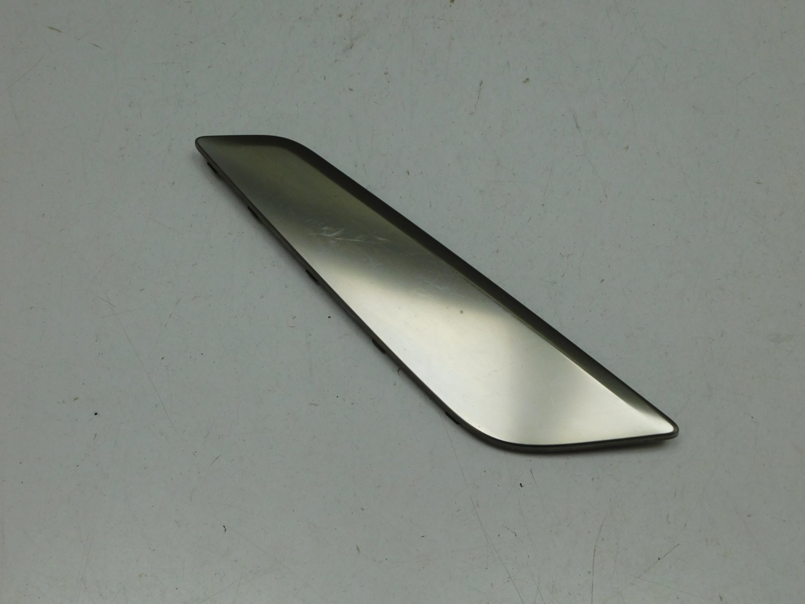 Накладка крыла переднего левого BMW 5-серия G30 2016>