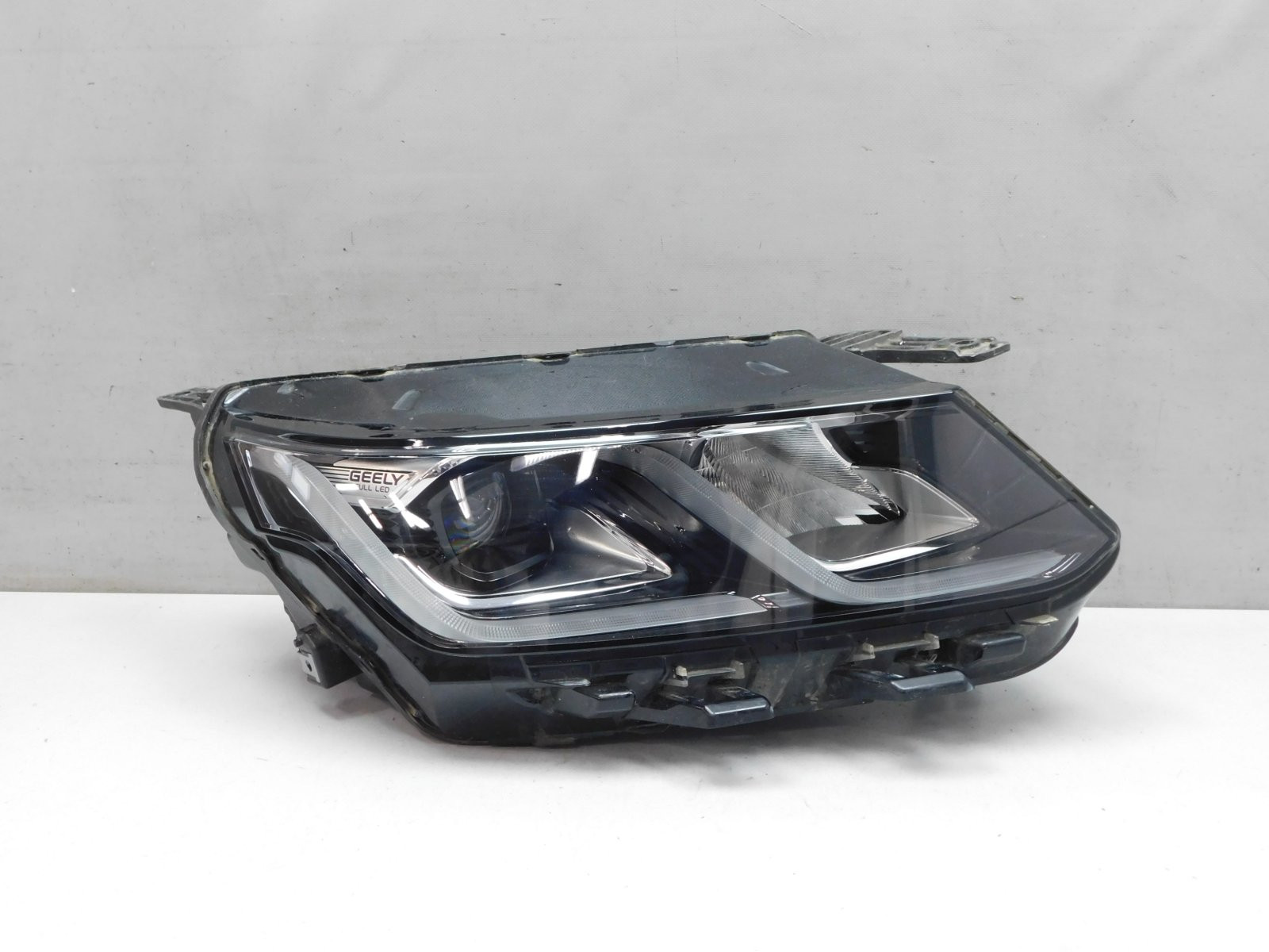 Фара правая Geely Coolray I 2020>