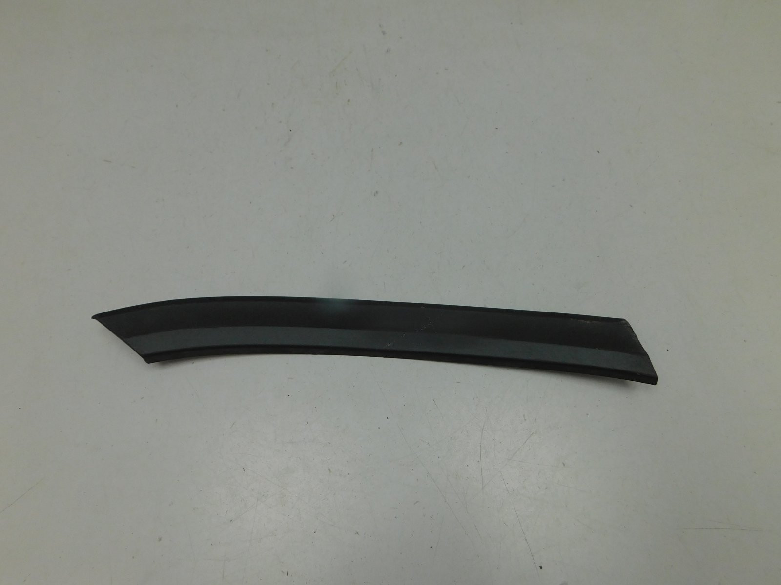 Накладка крыла заднего  правого Skoda Karoq 2017>