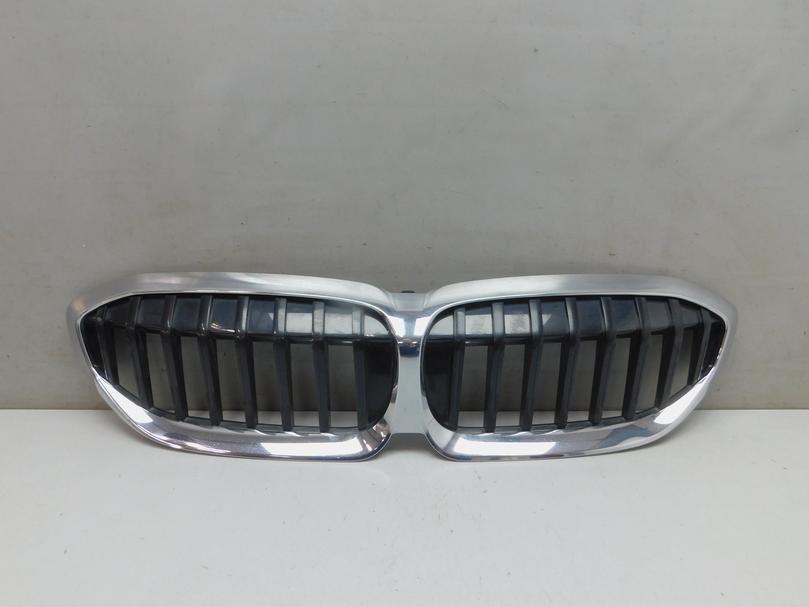 Решетка радиатора BMW 3-серия G20 2018>