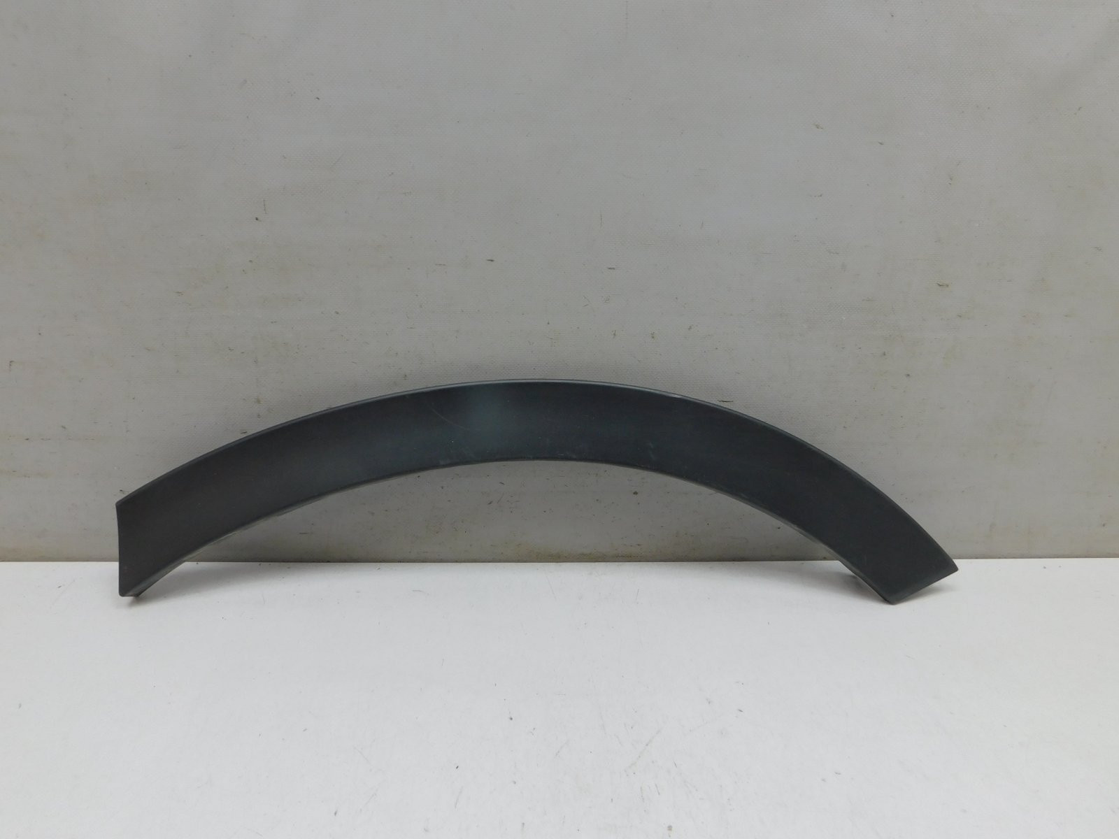 Накладка крыла заднего  левого Honda CR-V 2017>