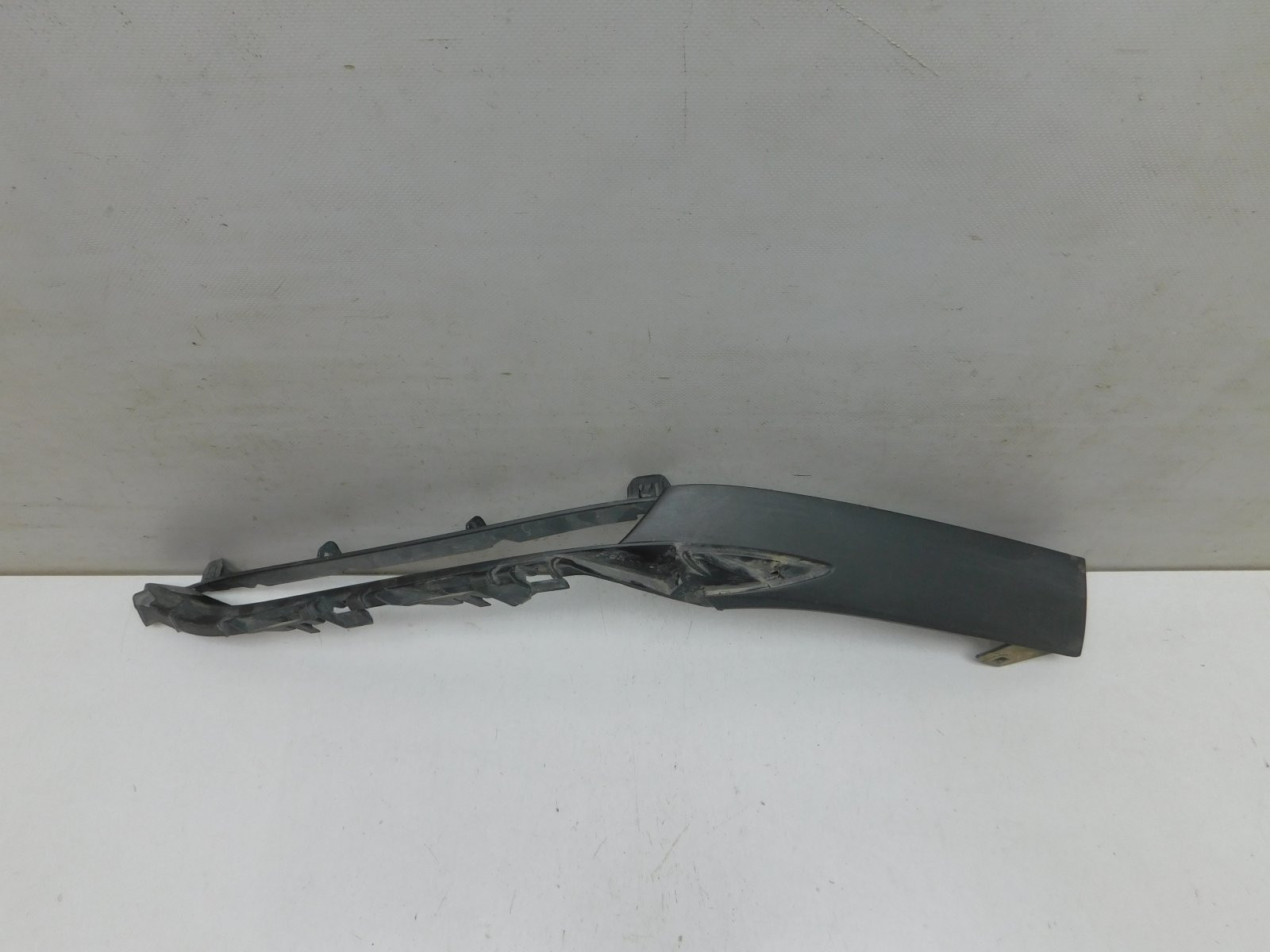 Накладка переднего бампера Lexus RX IV 2015>