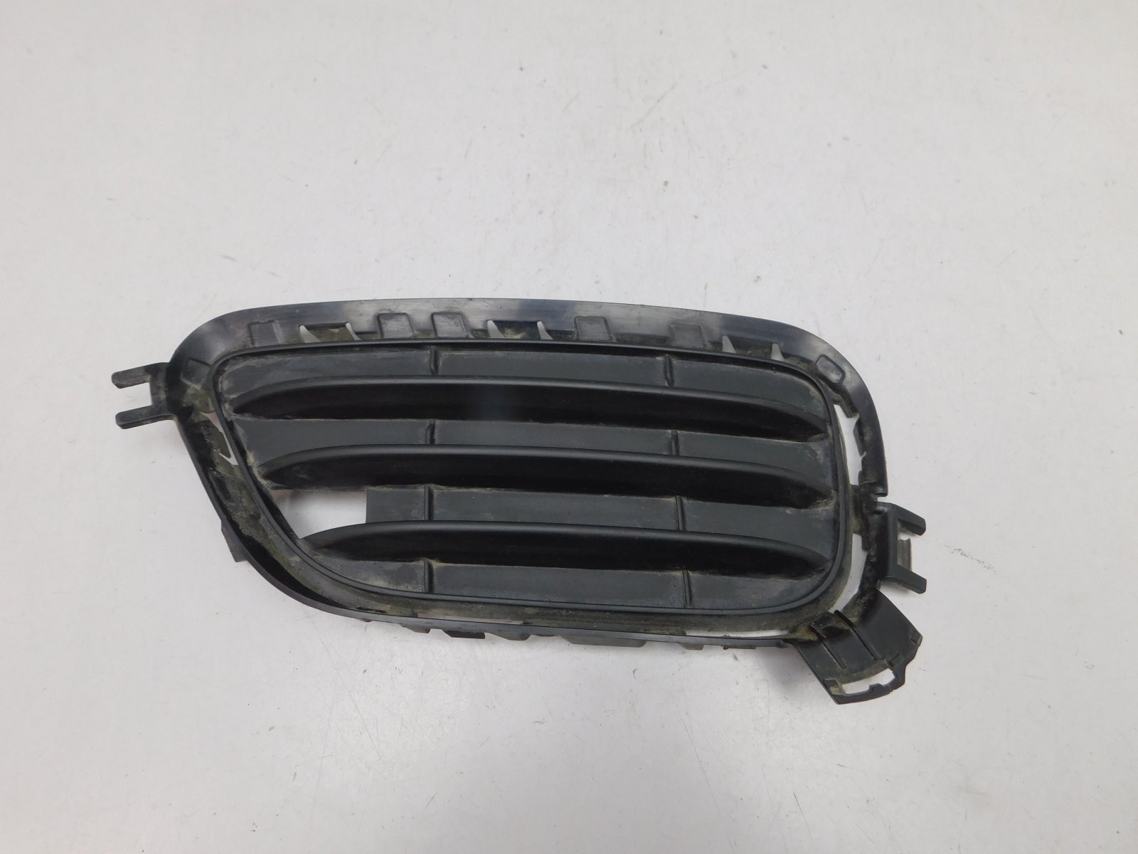 Решетка в бампер левая BMW X3 F25 2010>