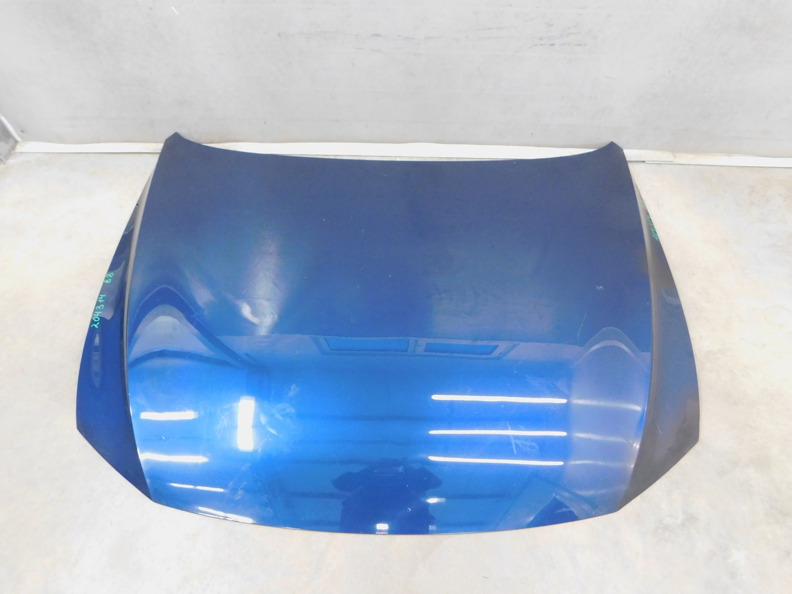 Капот Volkswagen Passat B8 2015>