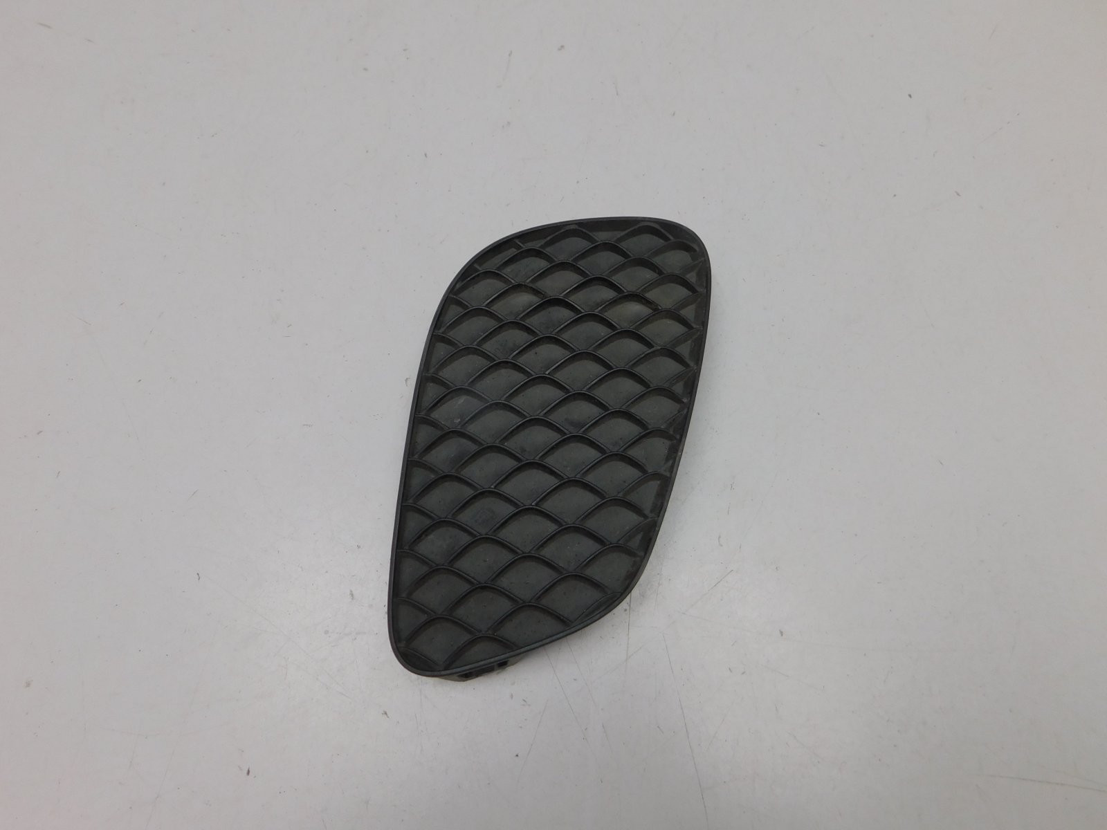 Решетка в бампер правая Mercedes-Benz GLC-Class X253 2015>