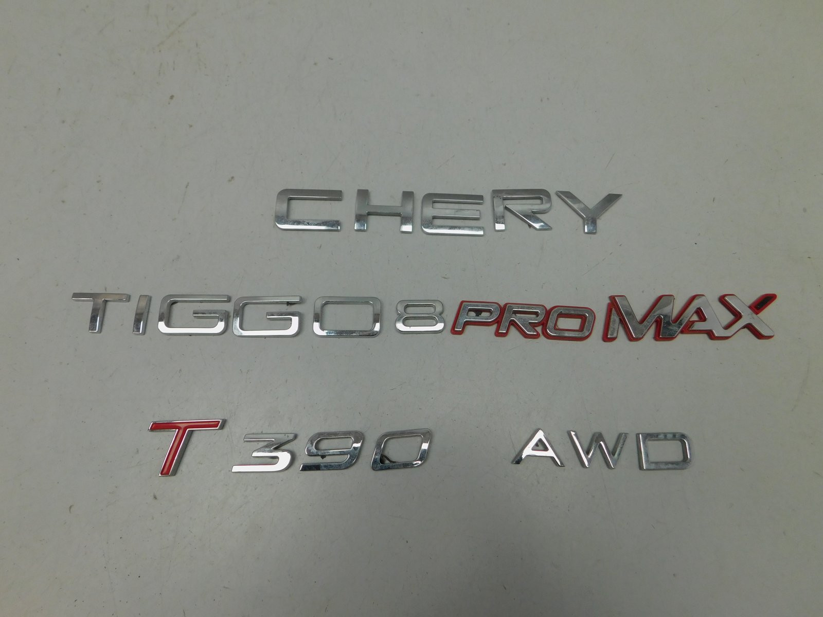 Эмблема Chery Tiggo 8 Pro Max 2022>