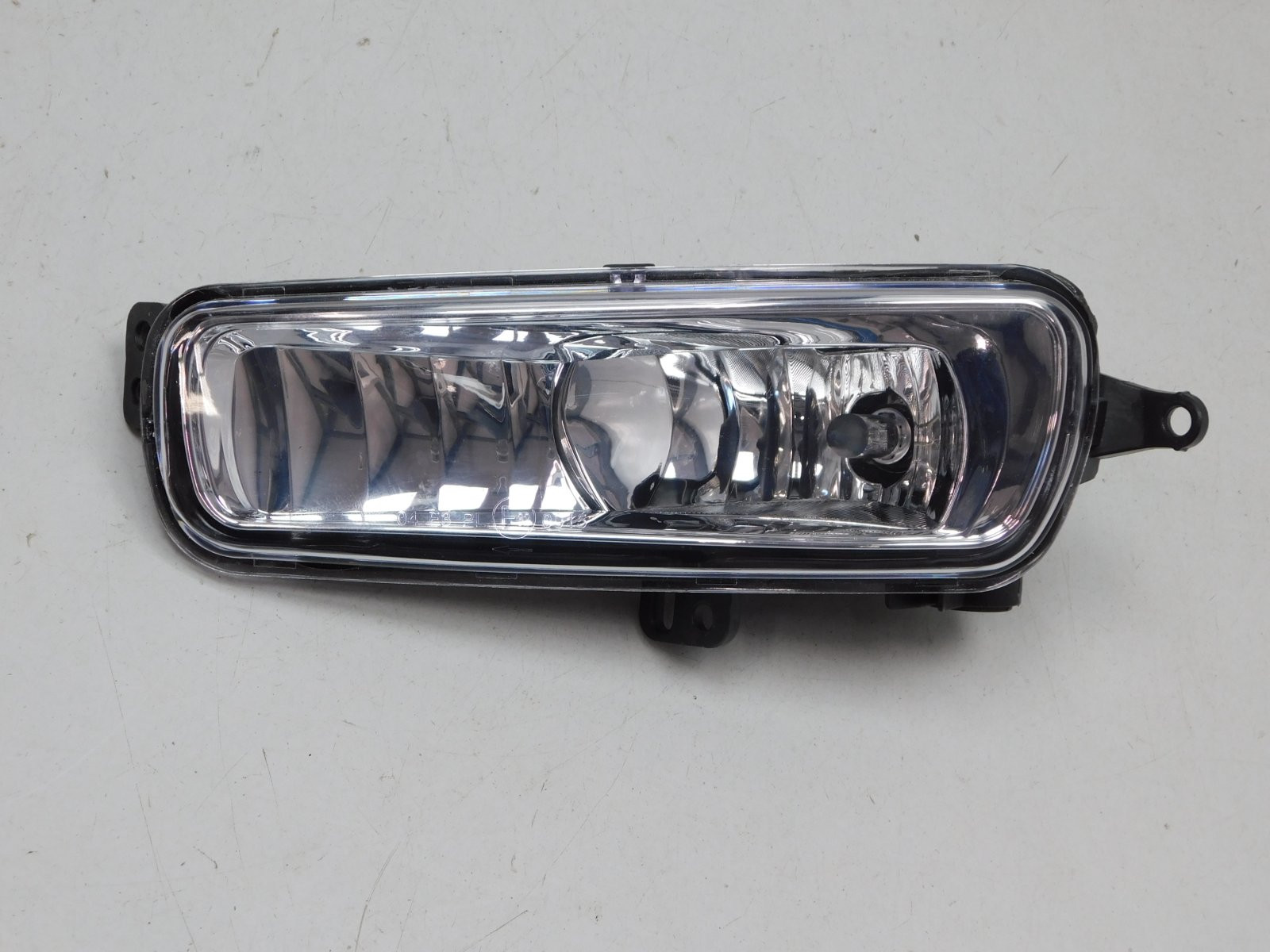 Фара противотуманная левая Ford Focus III 2011>