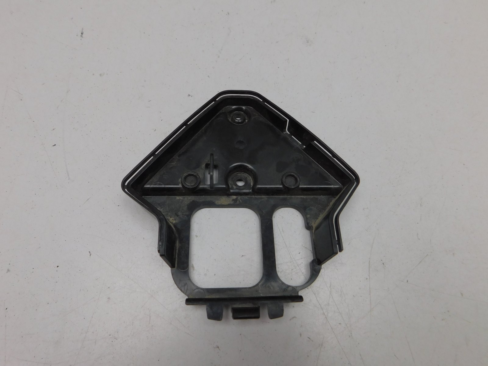 Кронштейн Mercedes-Benz E-Klasse W213 2016>