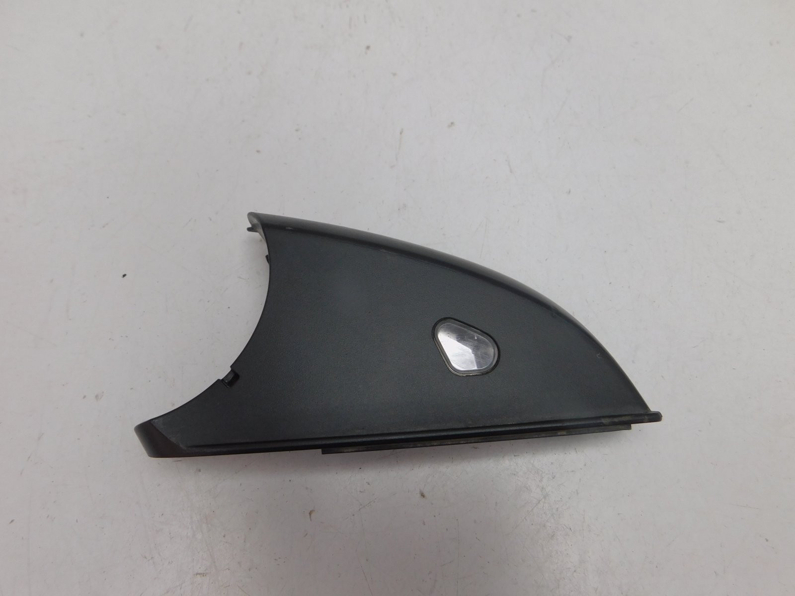 Накладка зеркала левого Mercedes-Benz GLA-Class X156 2014>