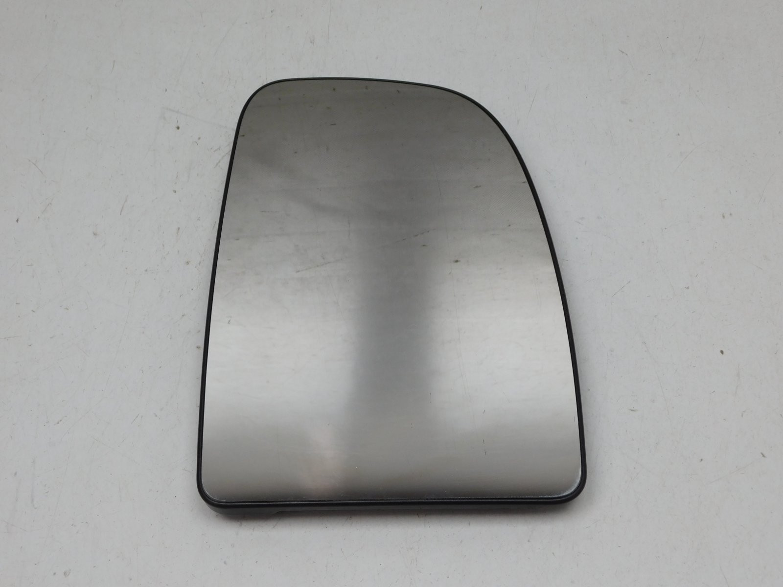 Стекло зеркала правого Peugeot Boxer 2006>