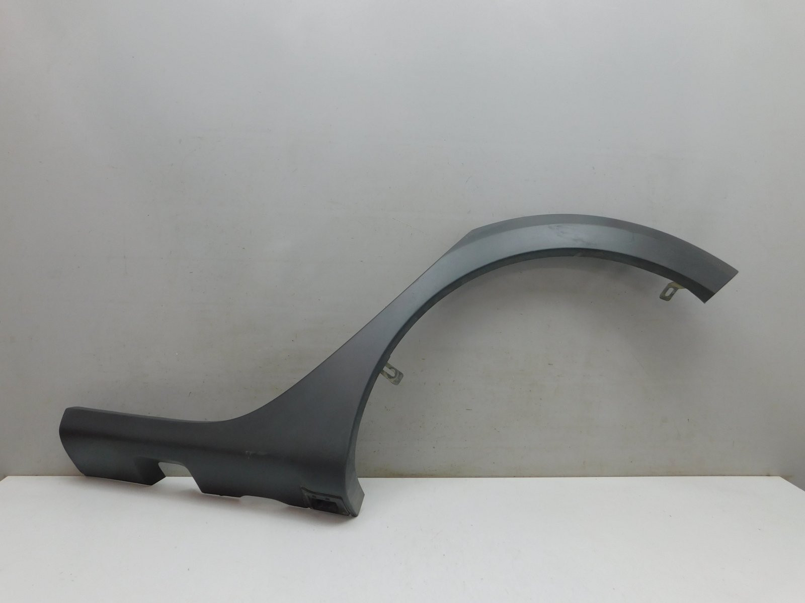 Накладка крыла заднего  левого Renault Sandero 2014>