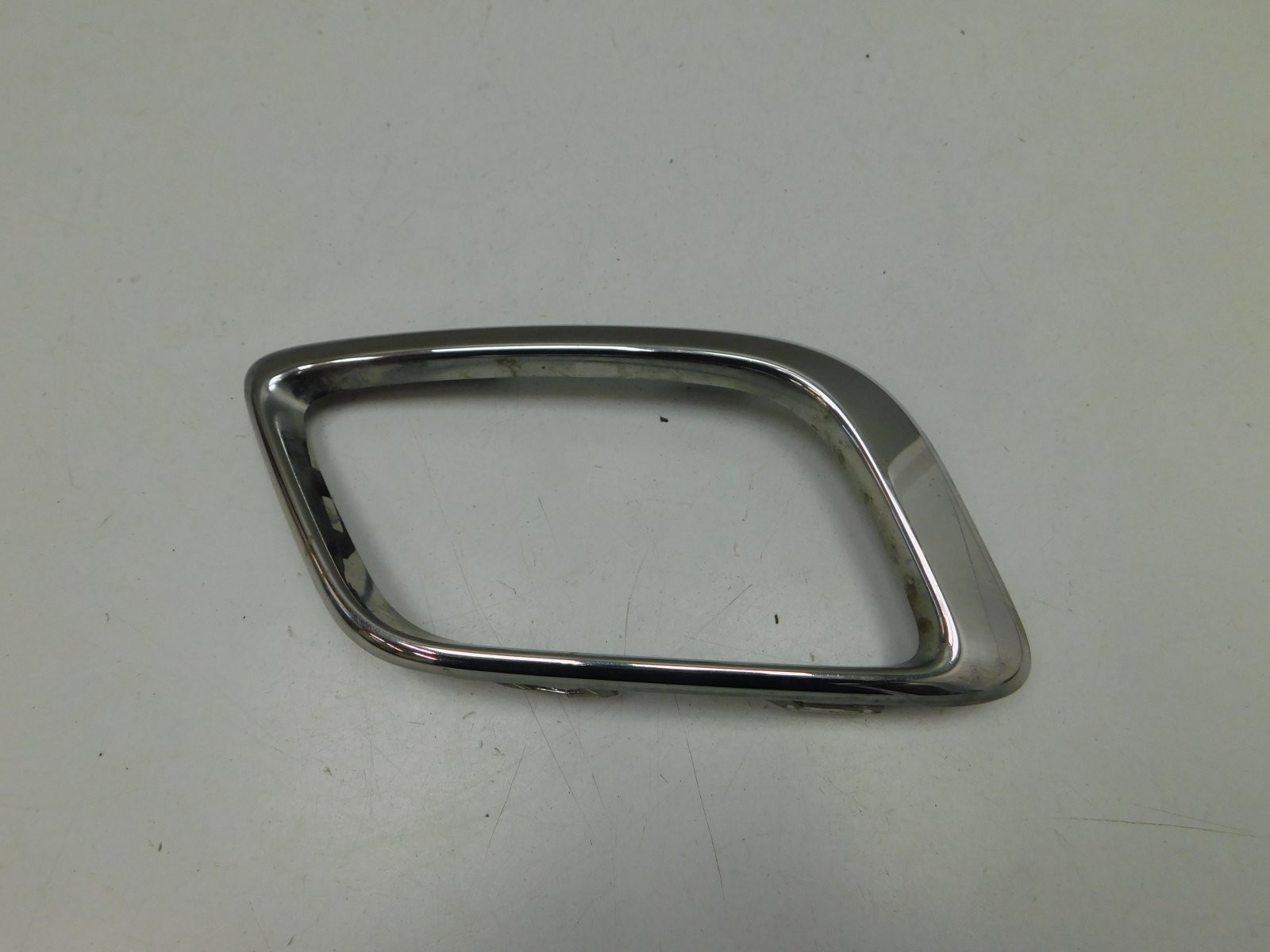 Рамка для противотуманных фар Renault Logan II 2014>