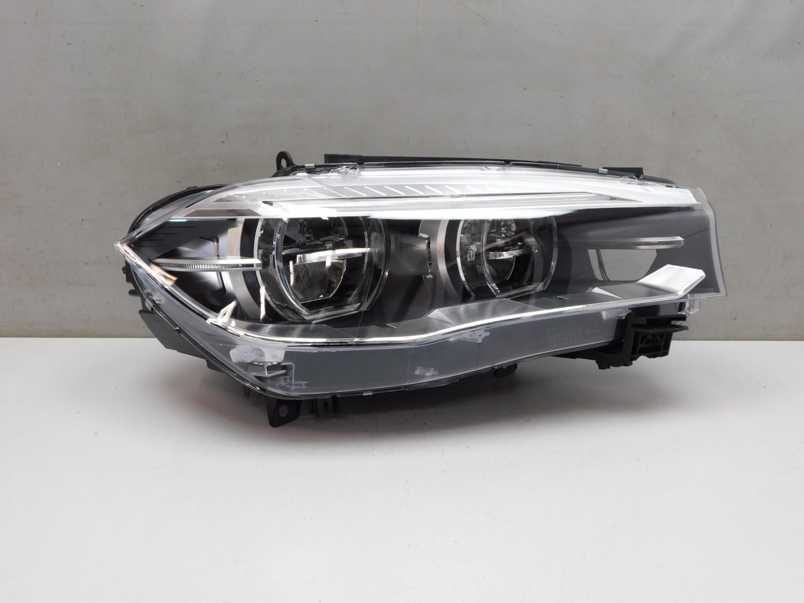 Фара правая BMW X5 F15 2013-2018