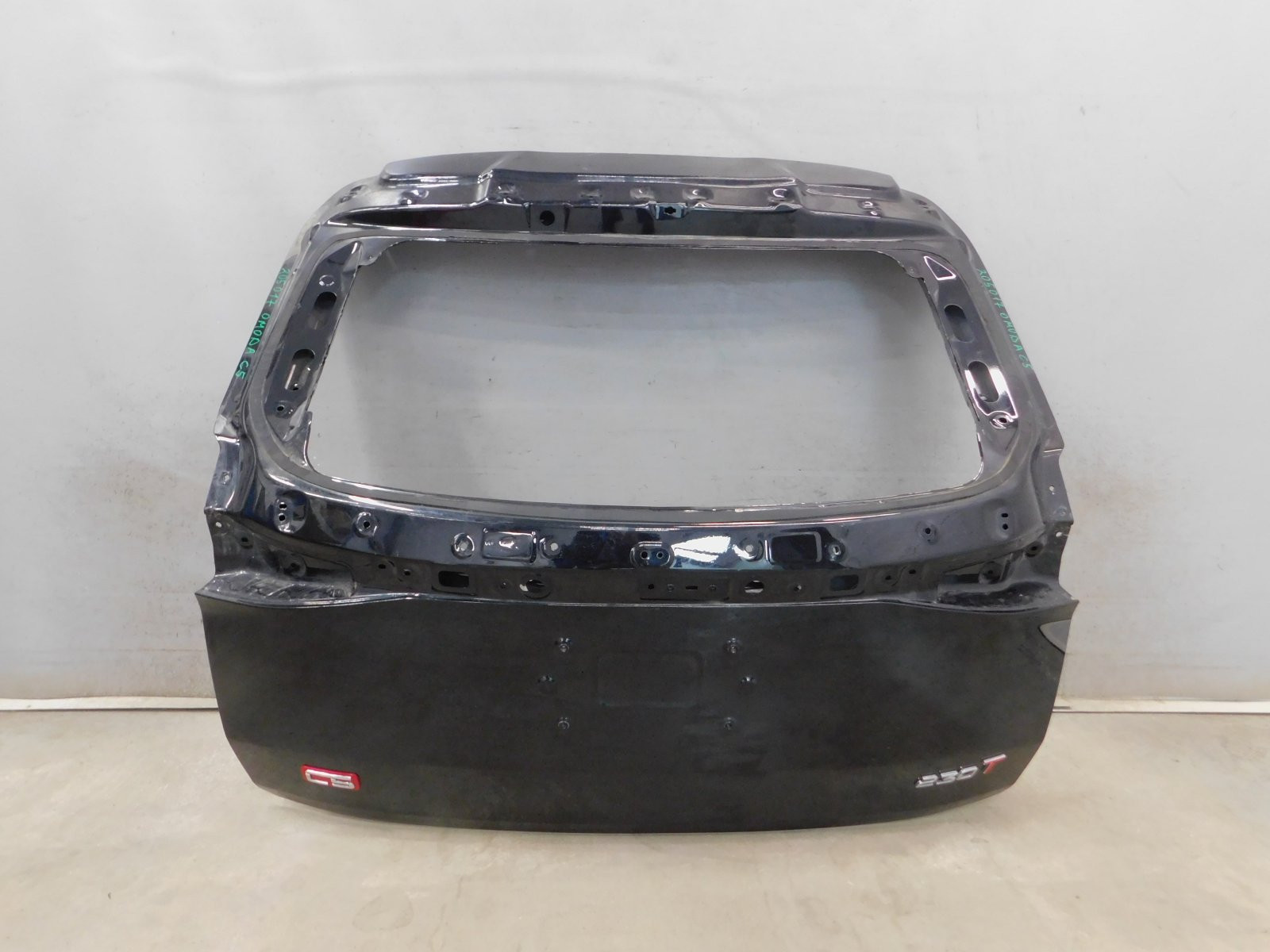 Дверь багажника Omoda C5 2022>