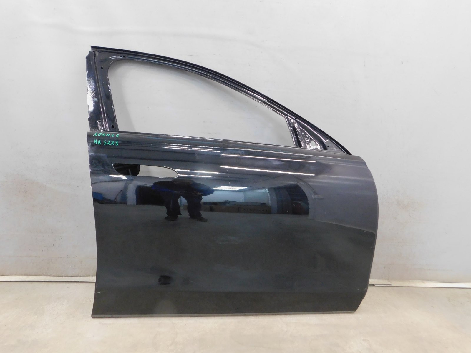 Дверь передняя правая Mercedes-Benz S-Klasse W223 2020>