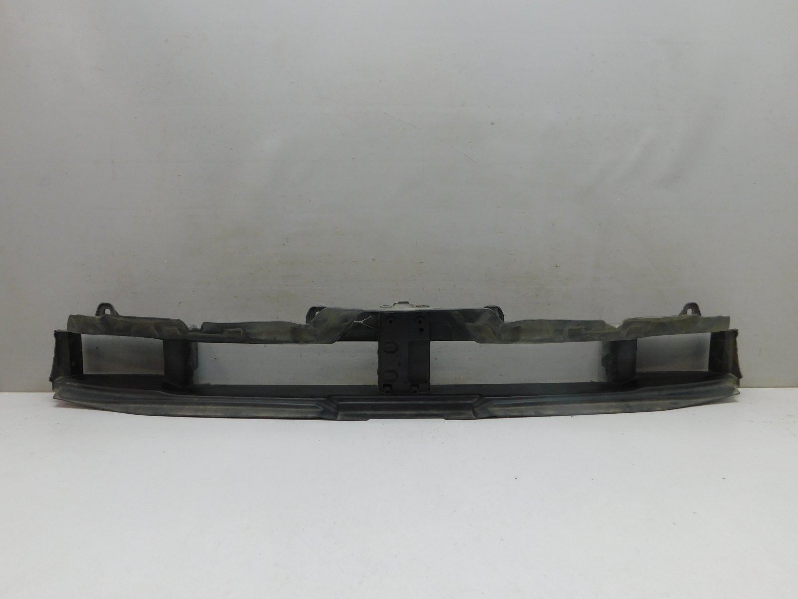 Воздуховод радиатора BMW X5 G05 2018>