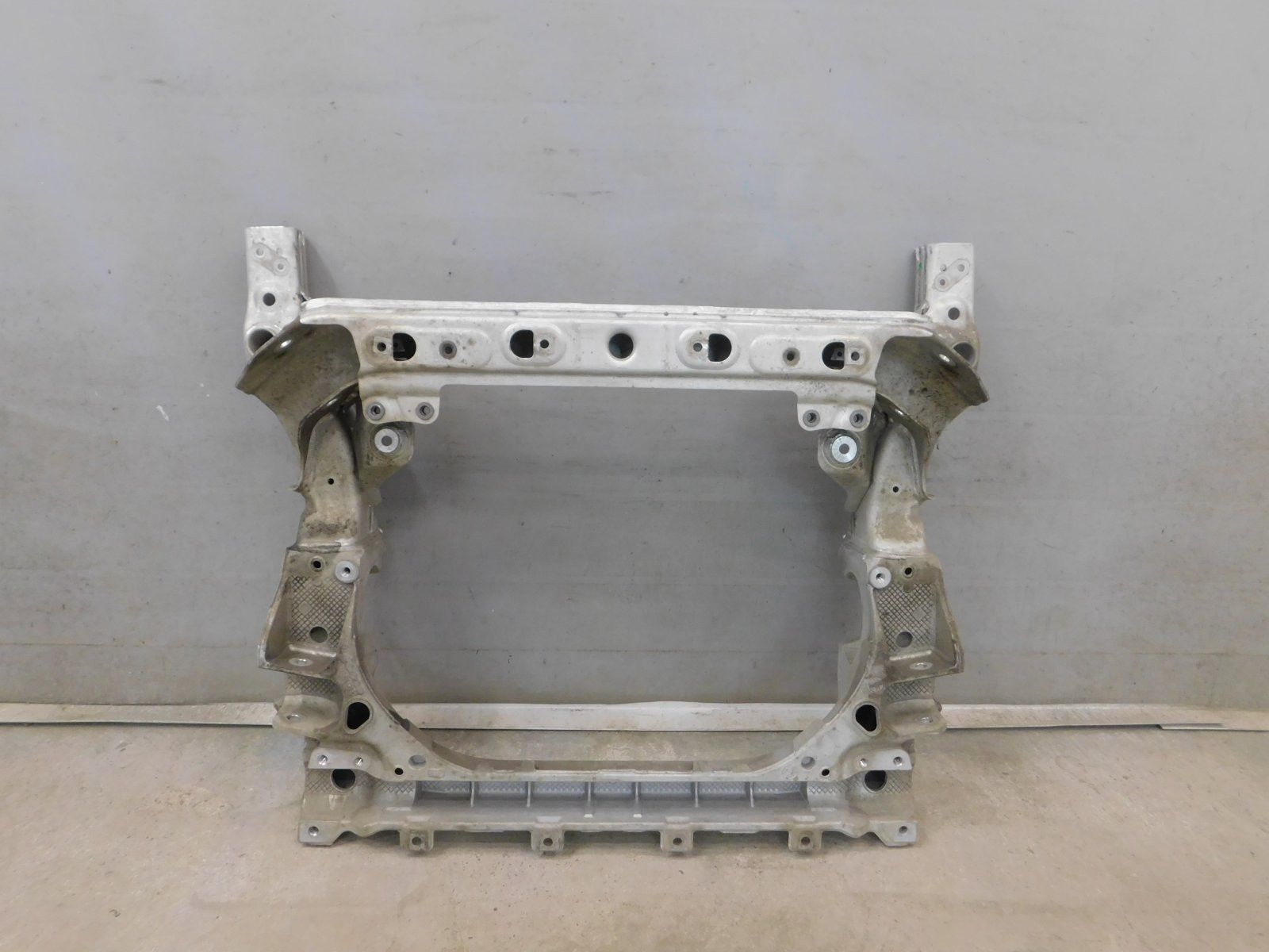 Балка подмоторная Mercedes-Benz GLC-Class X253 2015>