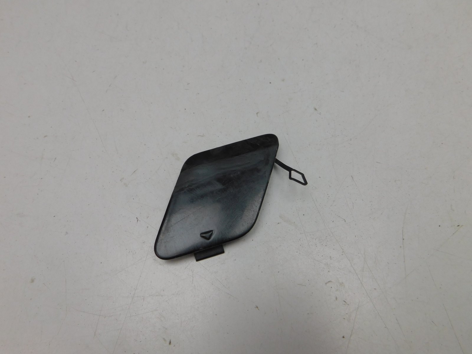 Заглушка буксировочного крюка BMW 1-серия F20/F21 2011>