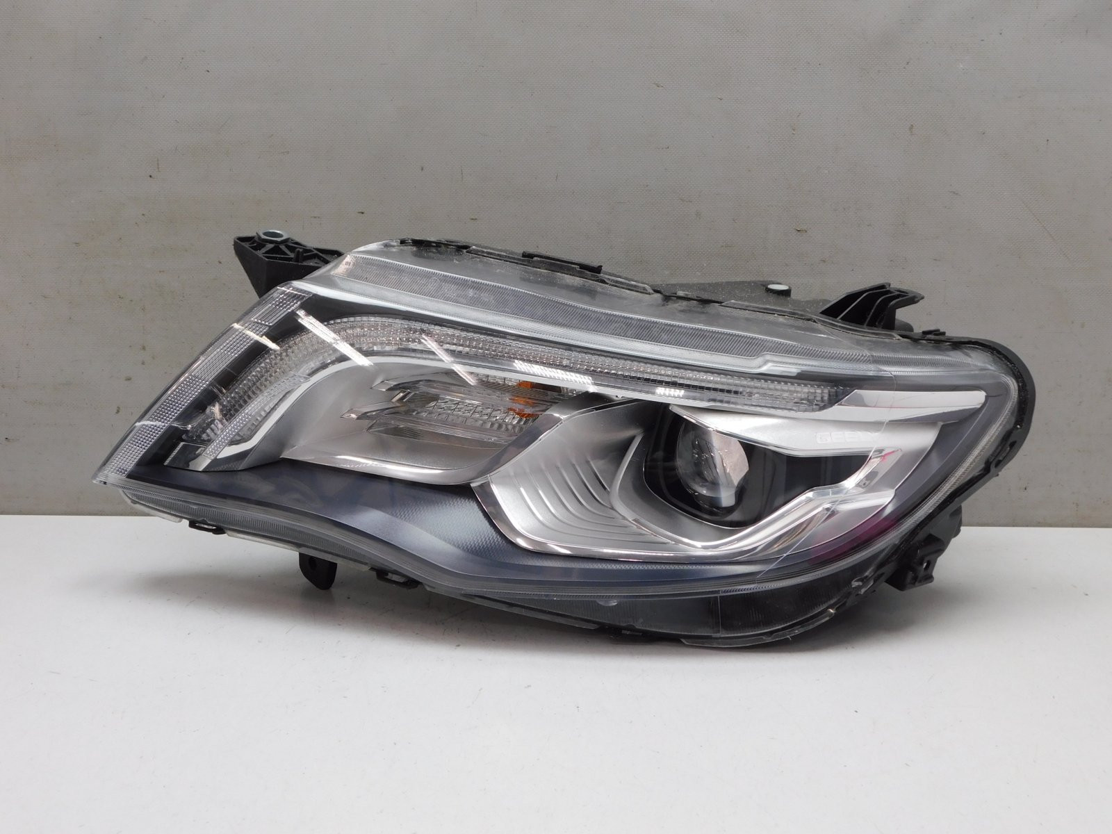 Фара левая Geely Atlas 2017>