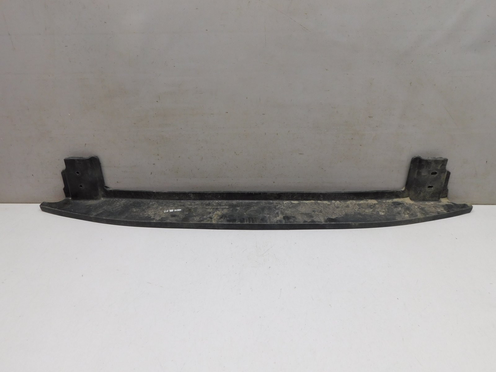 Усилитель переднего бампера Kia Sorento 2009>